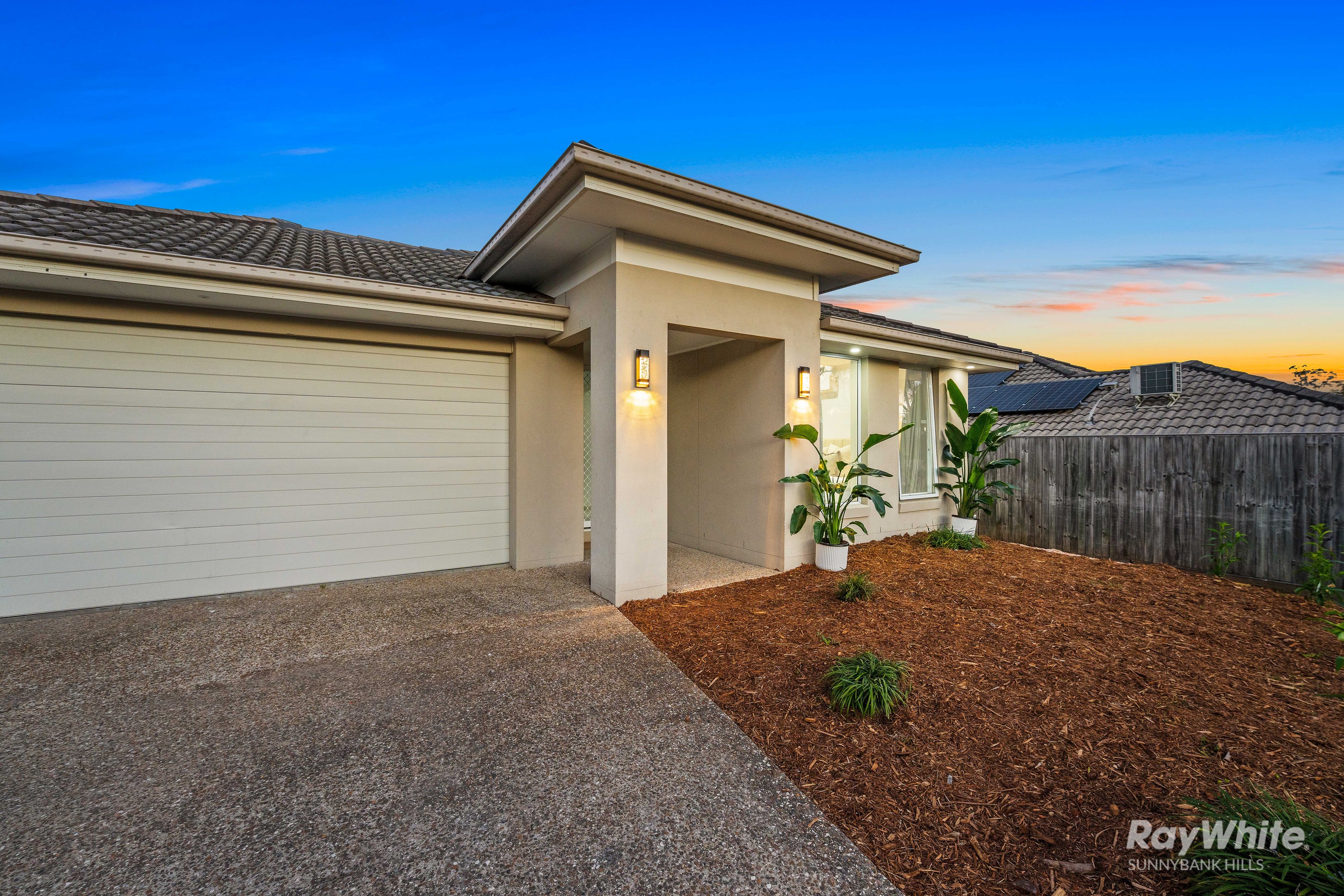 75 Steelwood Street, Heathwood, QLD 4110