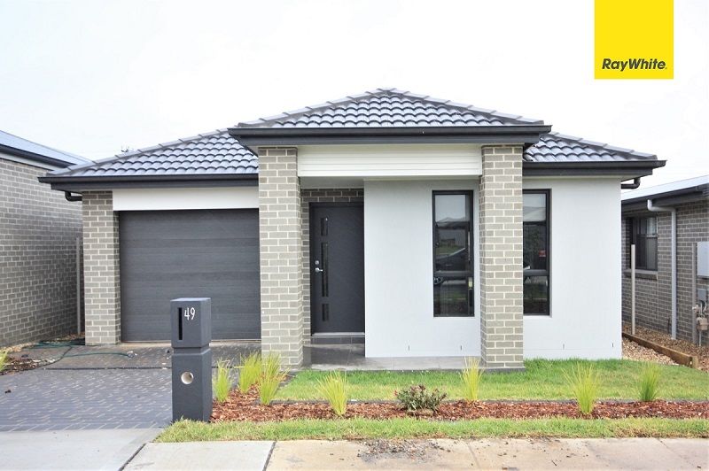 49 Barrett Street — photo from Ray White Macarthur Group