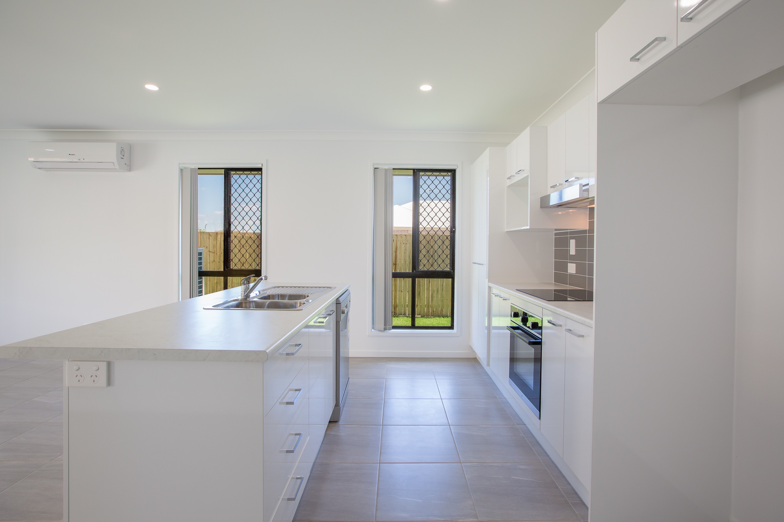8 Mirinae Circuit, Pimpama, QLD 4209