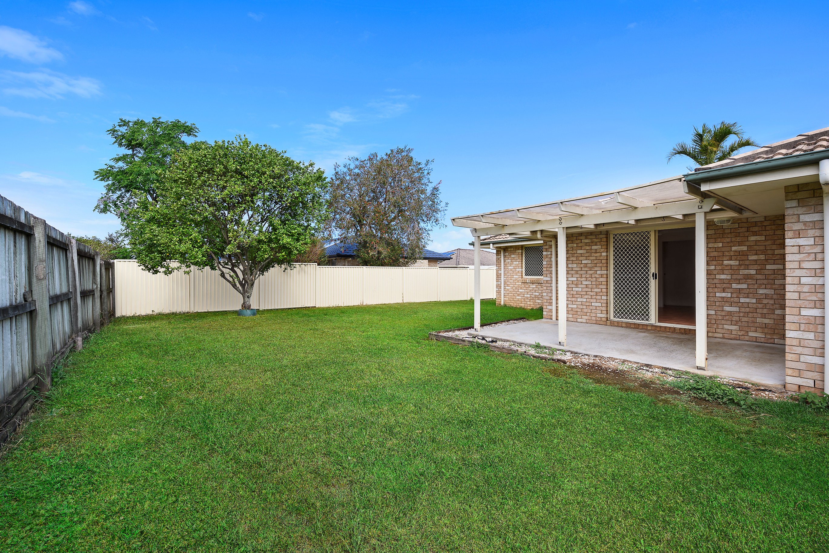 10 Neerim Close, Kallangur, QLD 4503