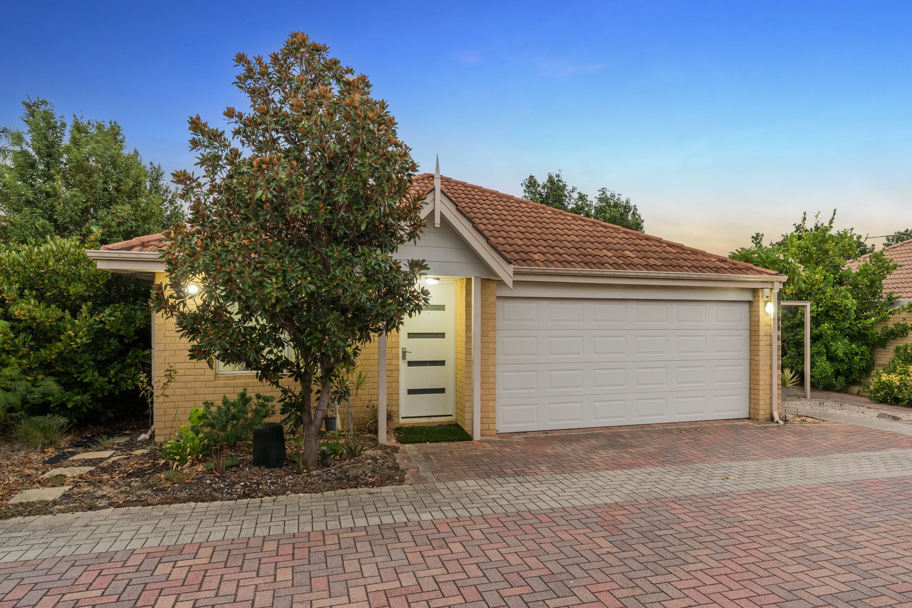 42 Merrifield Avenue, Kelmscott WA 6111