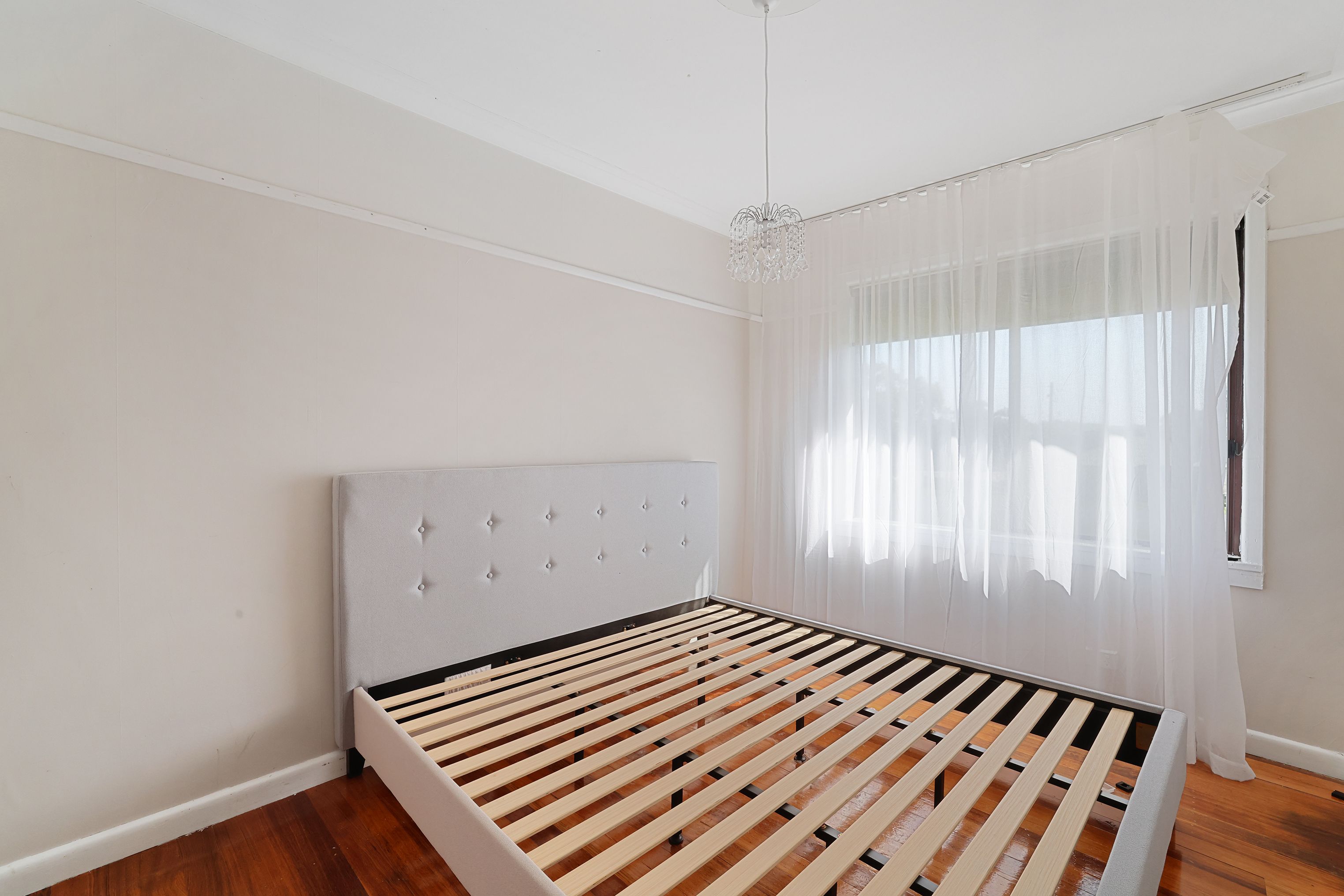 29 Whitelaw Street — photo 9 of 16