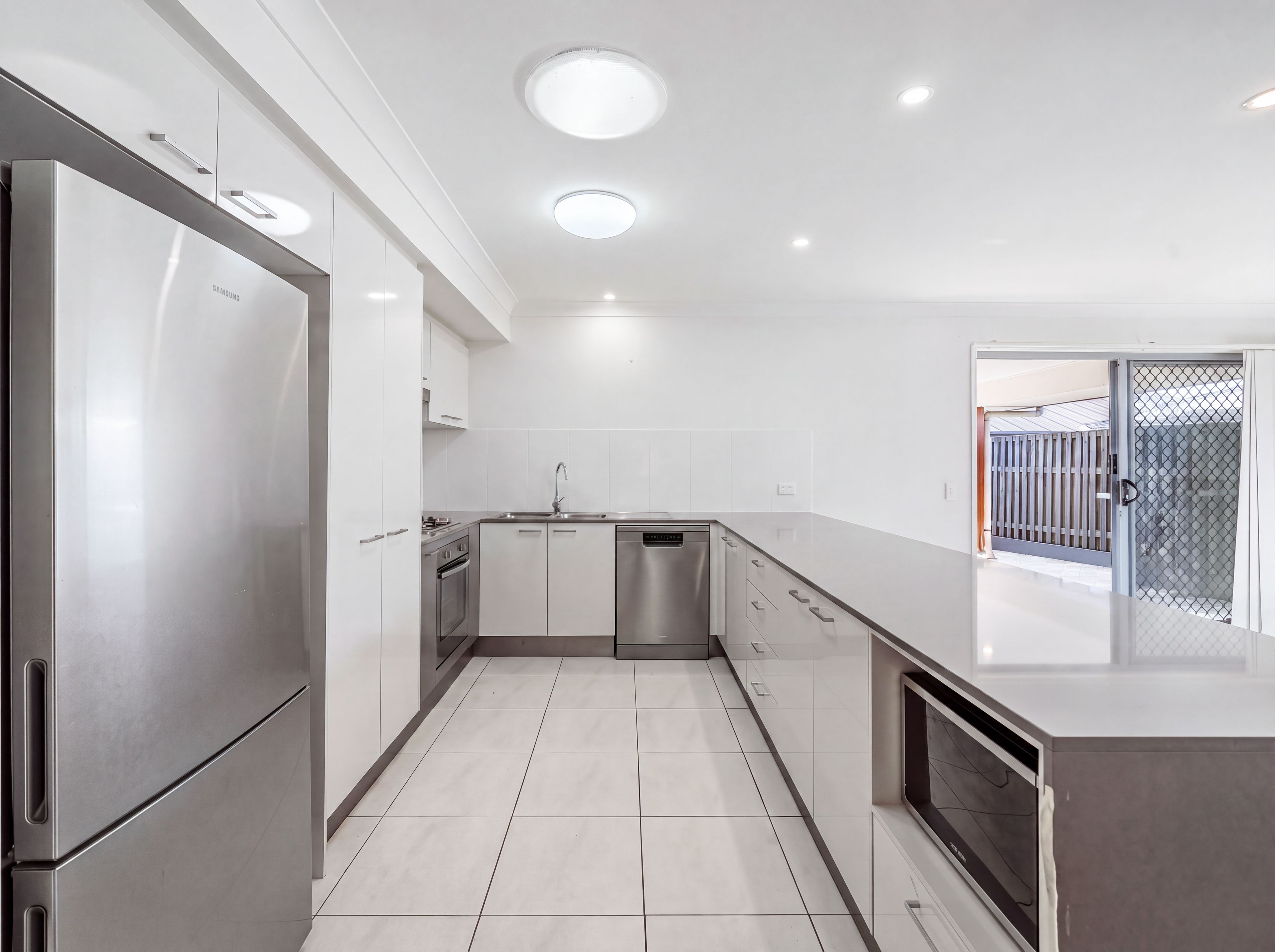 27 Park Vista Drive — photo 3 of 16