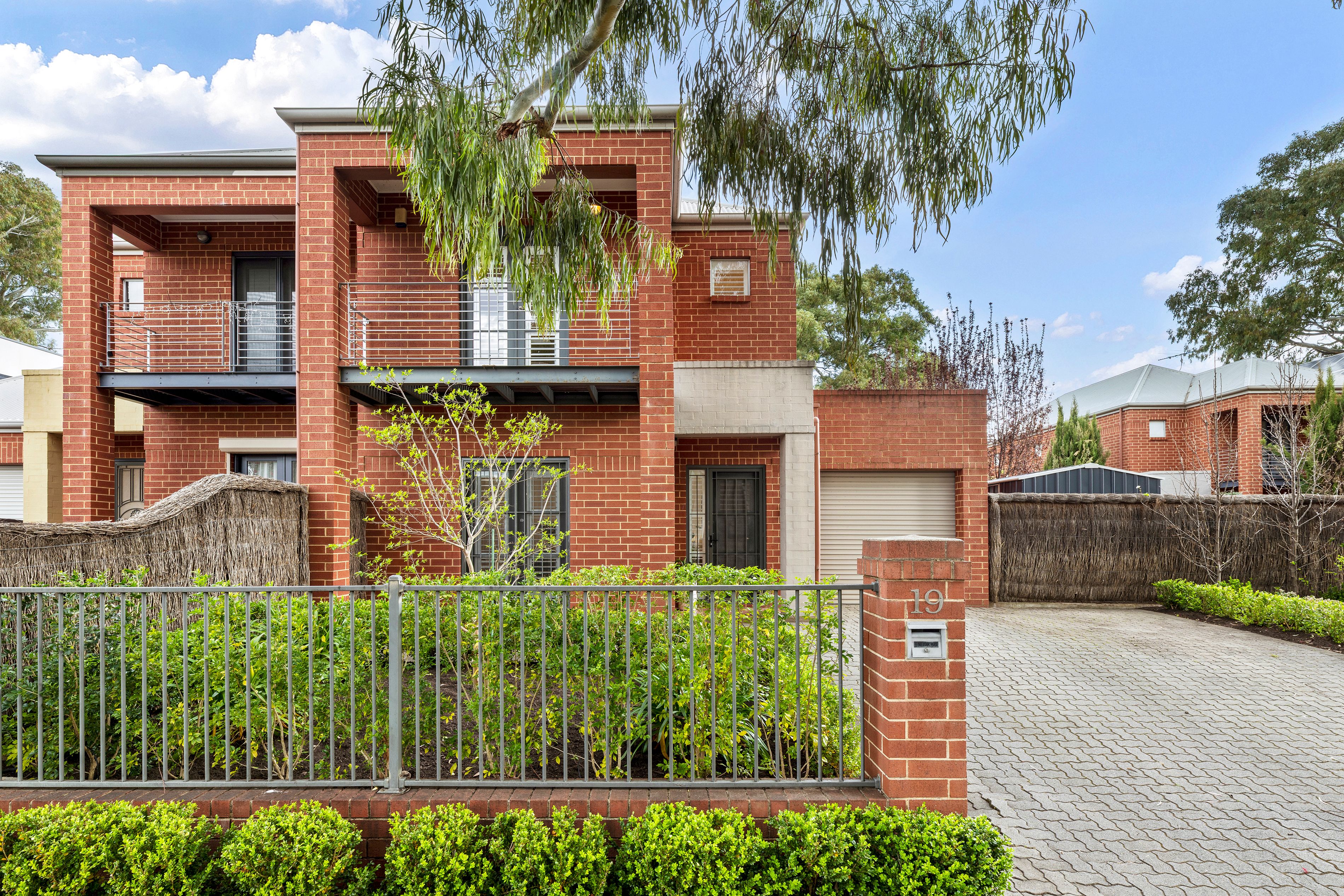 9/19 Margaret Street — photo from Ray White Campbelltown