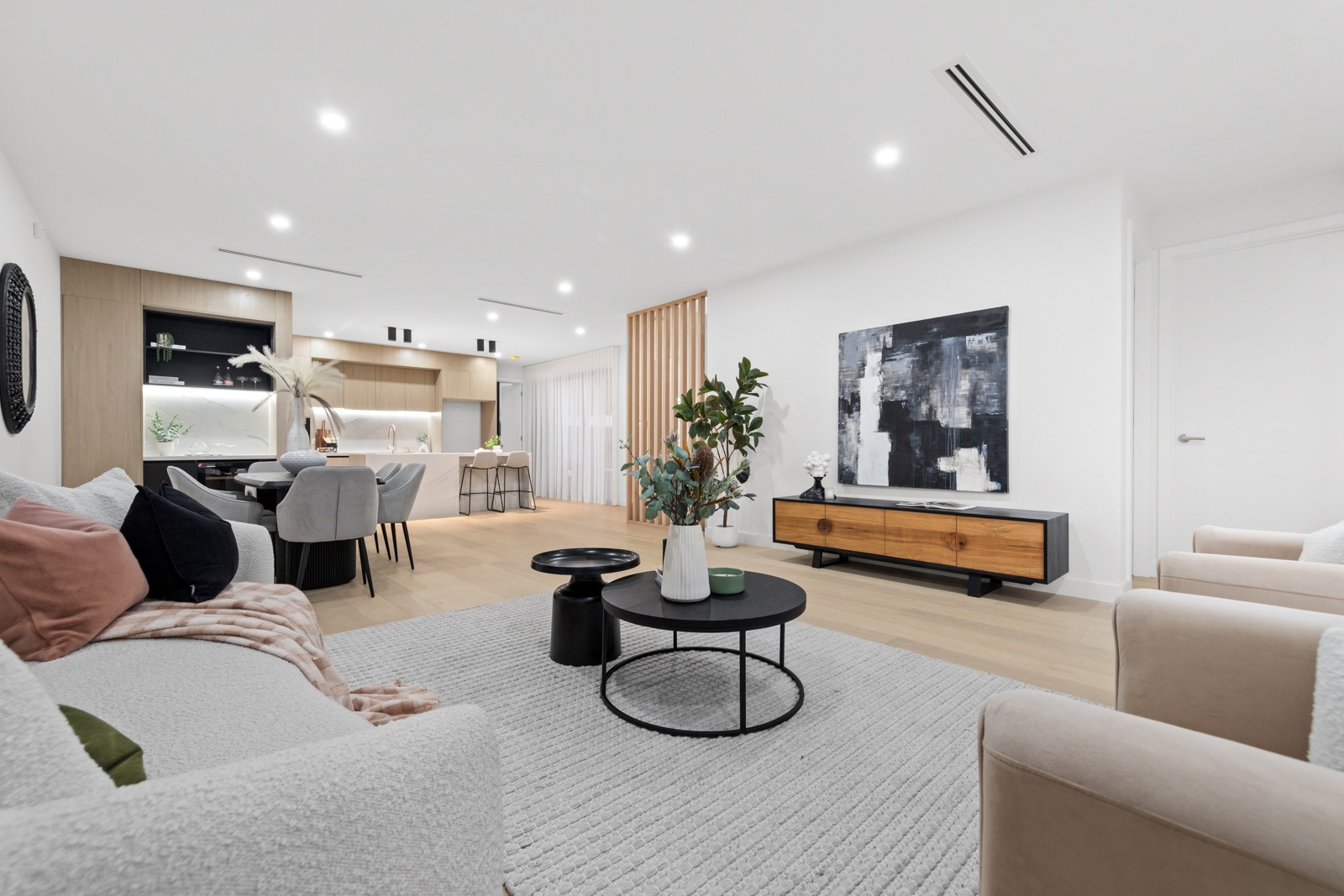 21 Douglas Street, Blackburn North, VIC 3130