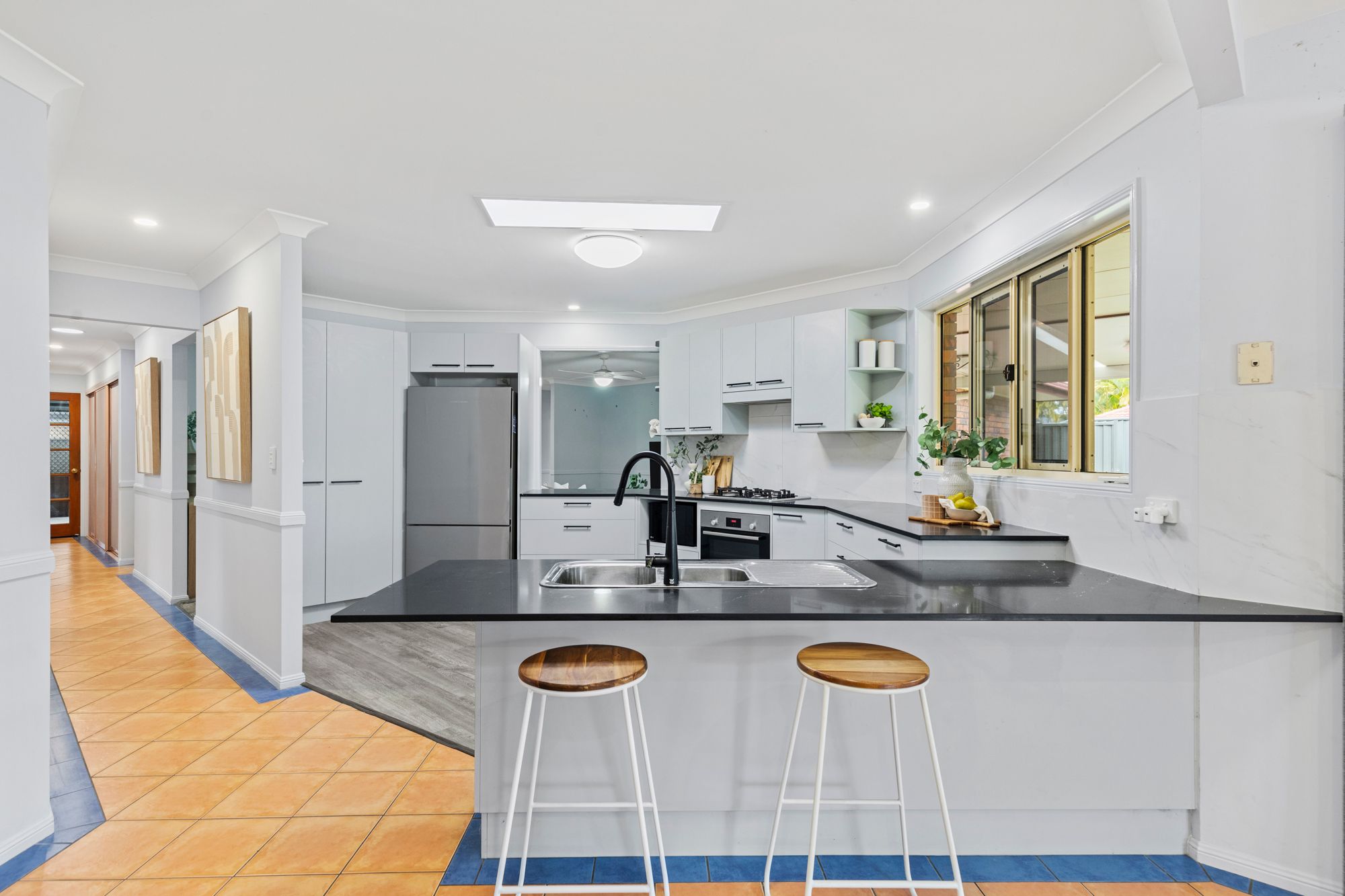 24 Silkwood Court — photo 11 of 30