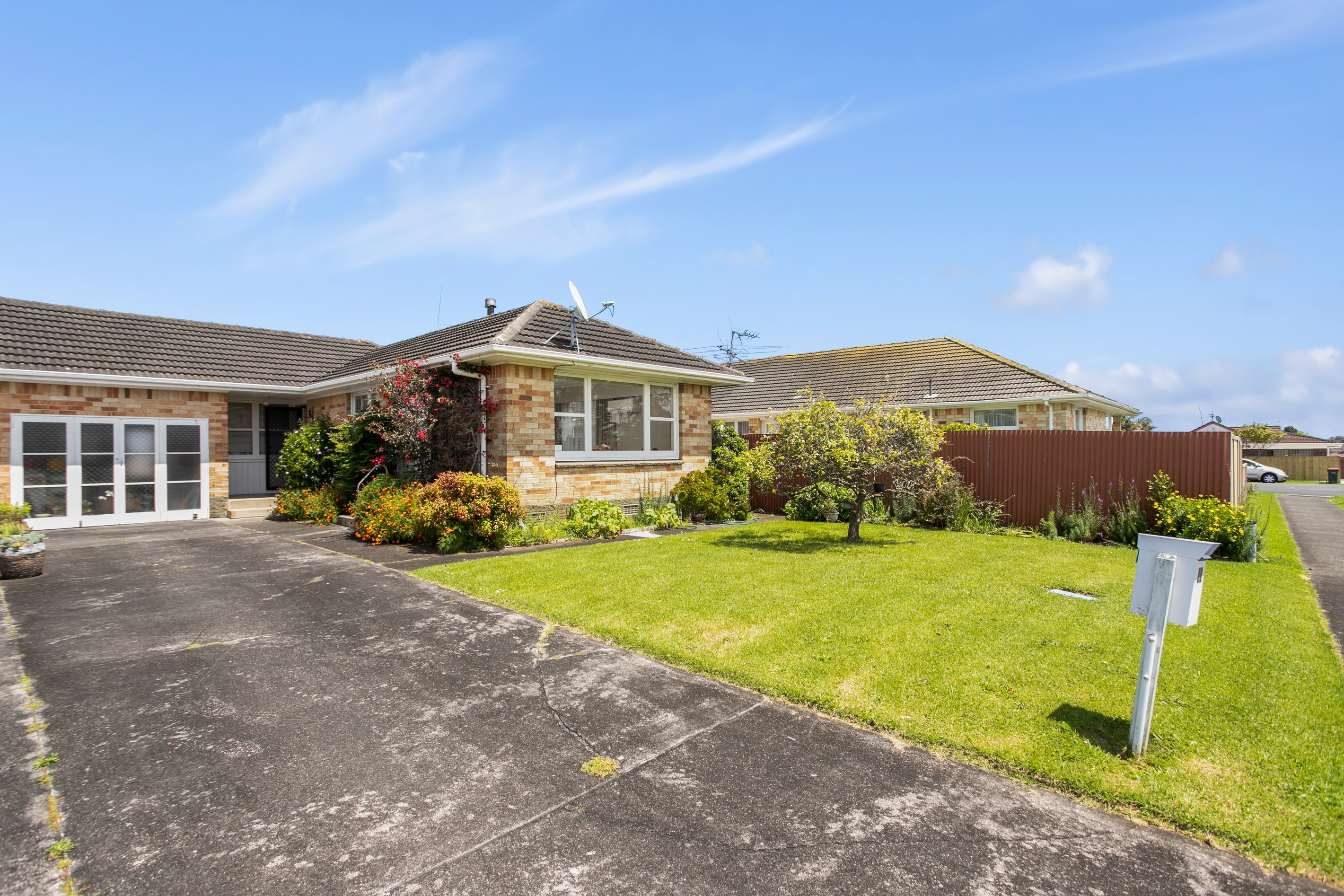 2/3 Paton Avenue, Papatoetoe, Manukau City