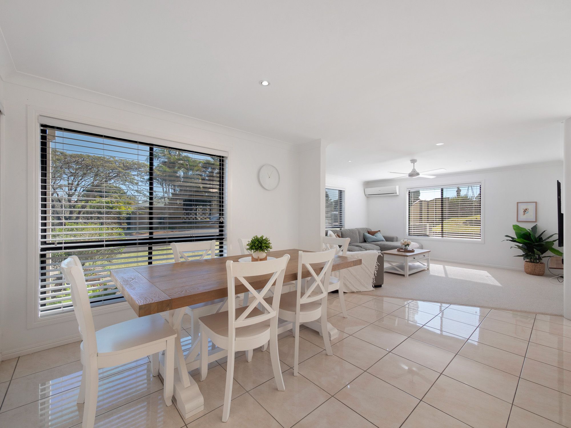 32 Kookaburra Terrace — photo 9 of 24