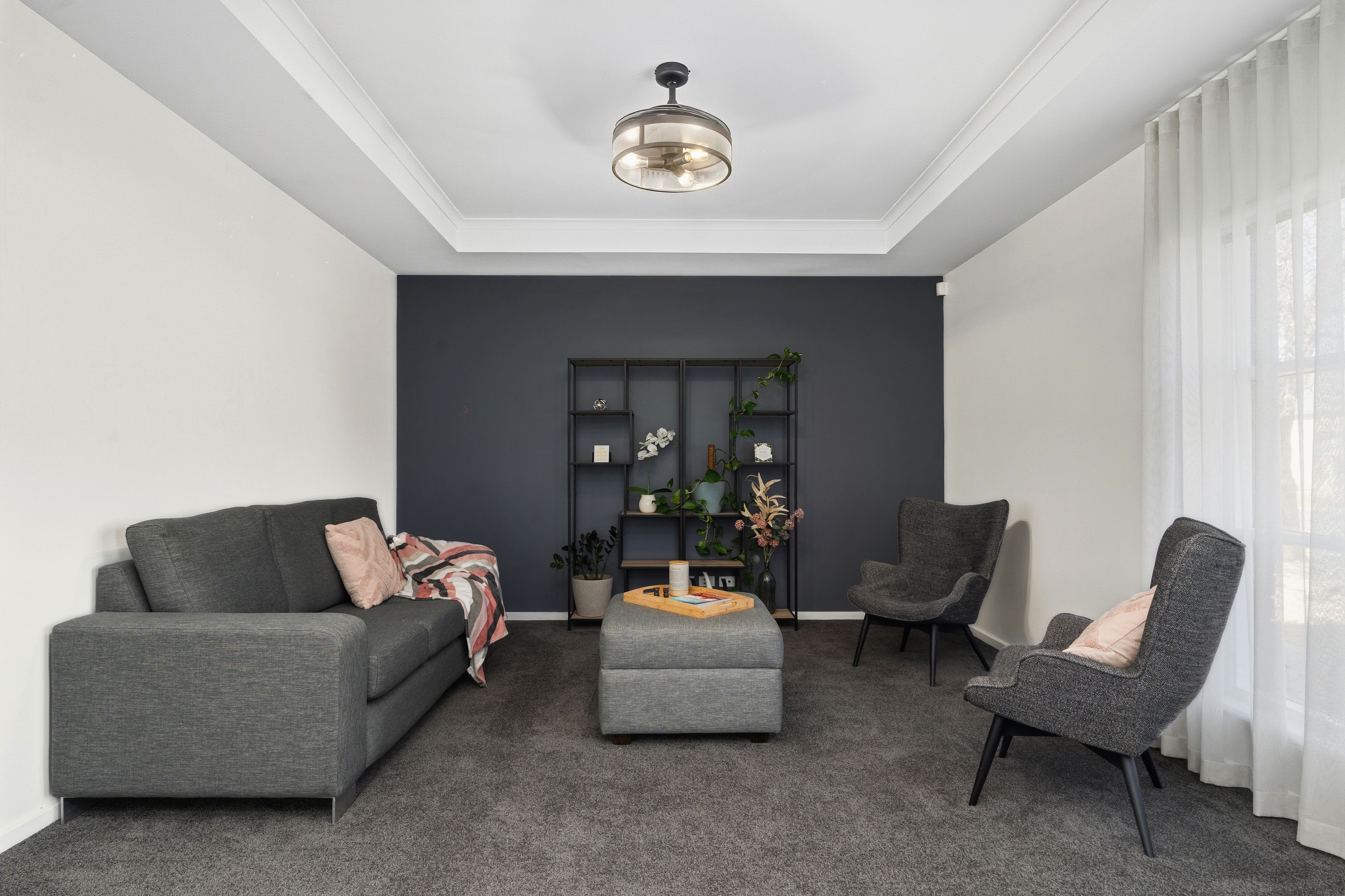 8 Sugarloaf Lane — photo 4 of 20