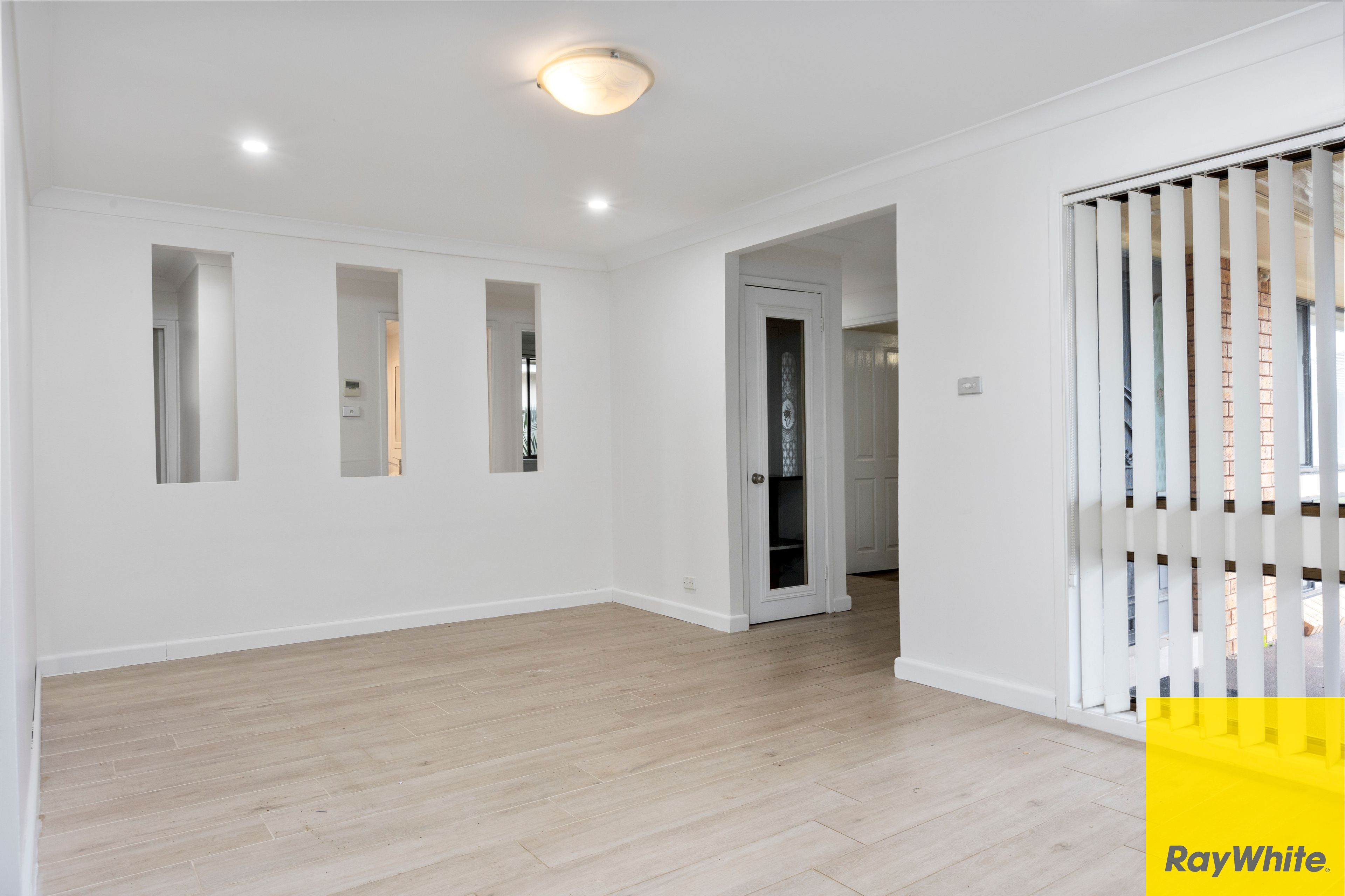 5 Tulip Place, St Clair, NSW 2759