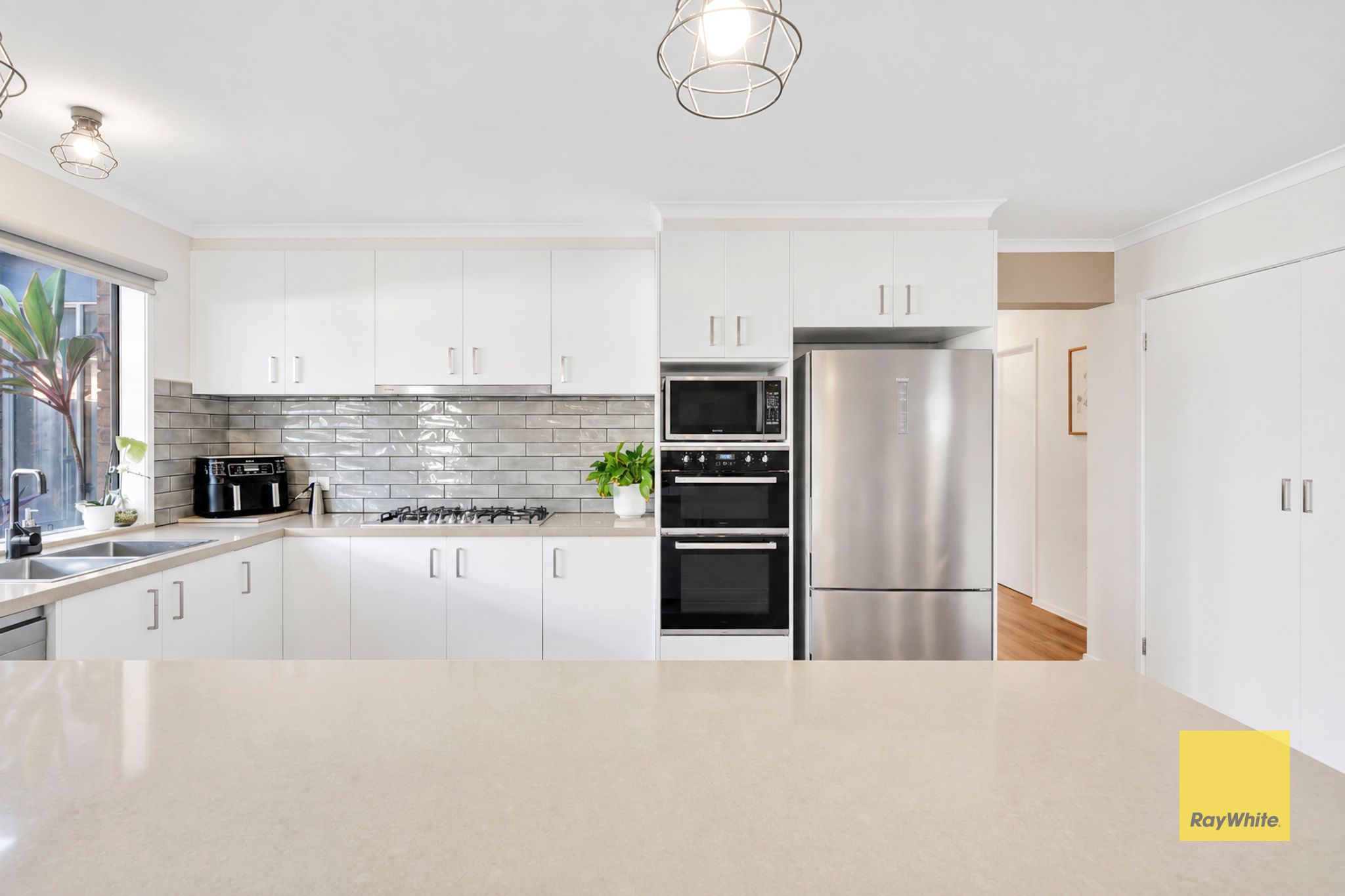 10 Dusky Crescent — photo 11 of 30