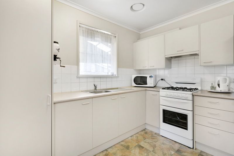 69 Excelsior Drive, Frankston North, VIC 3200
