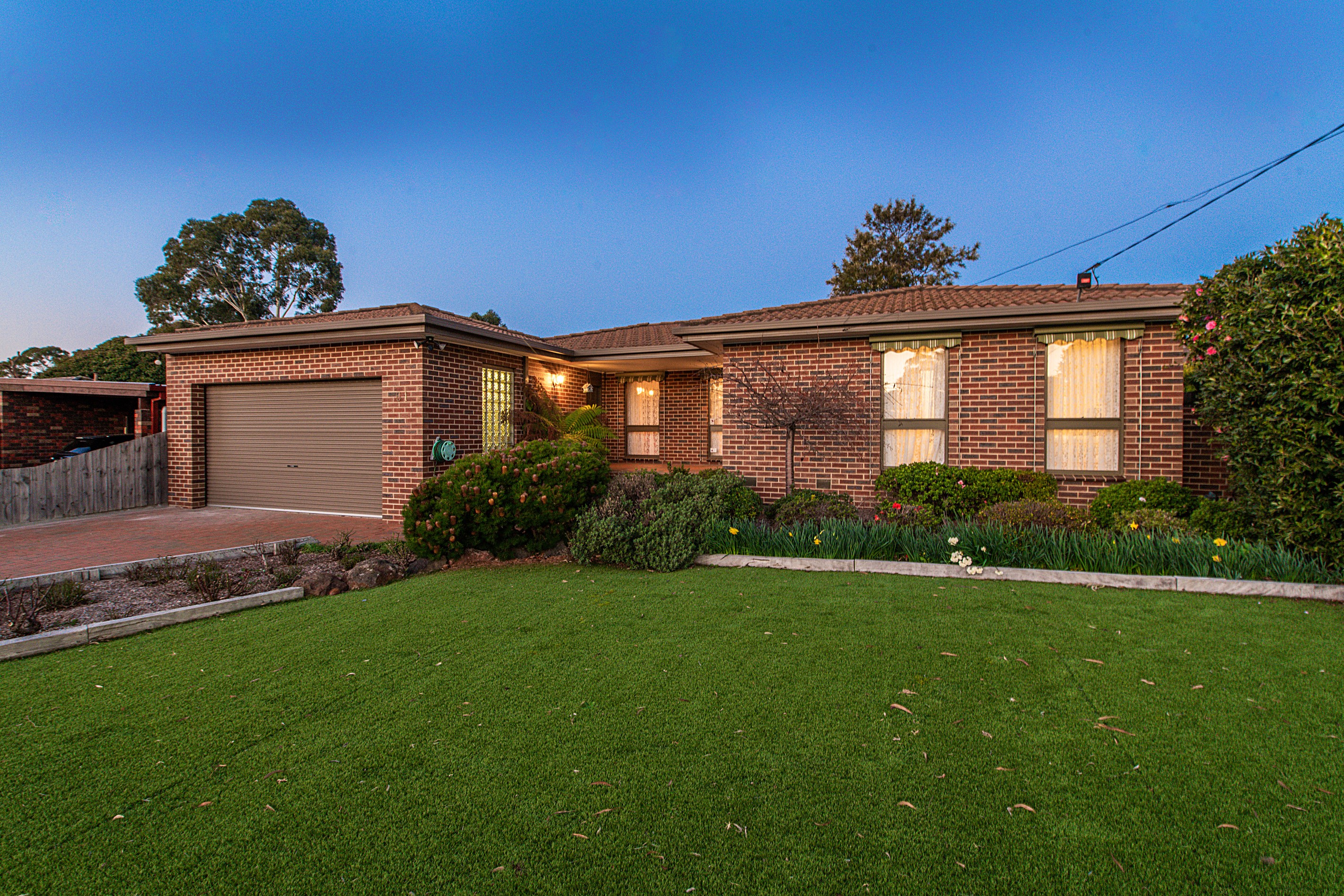 51 Cambden Park Parade, Ferntree Gully, VIC 3156