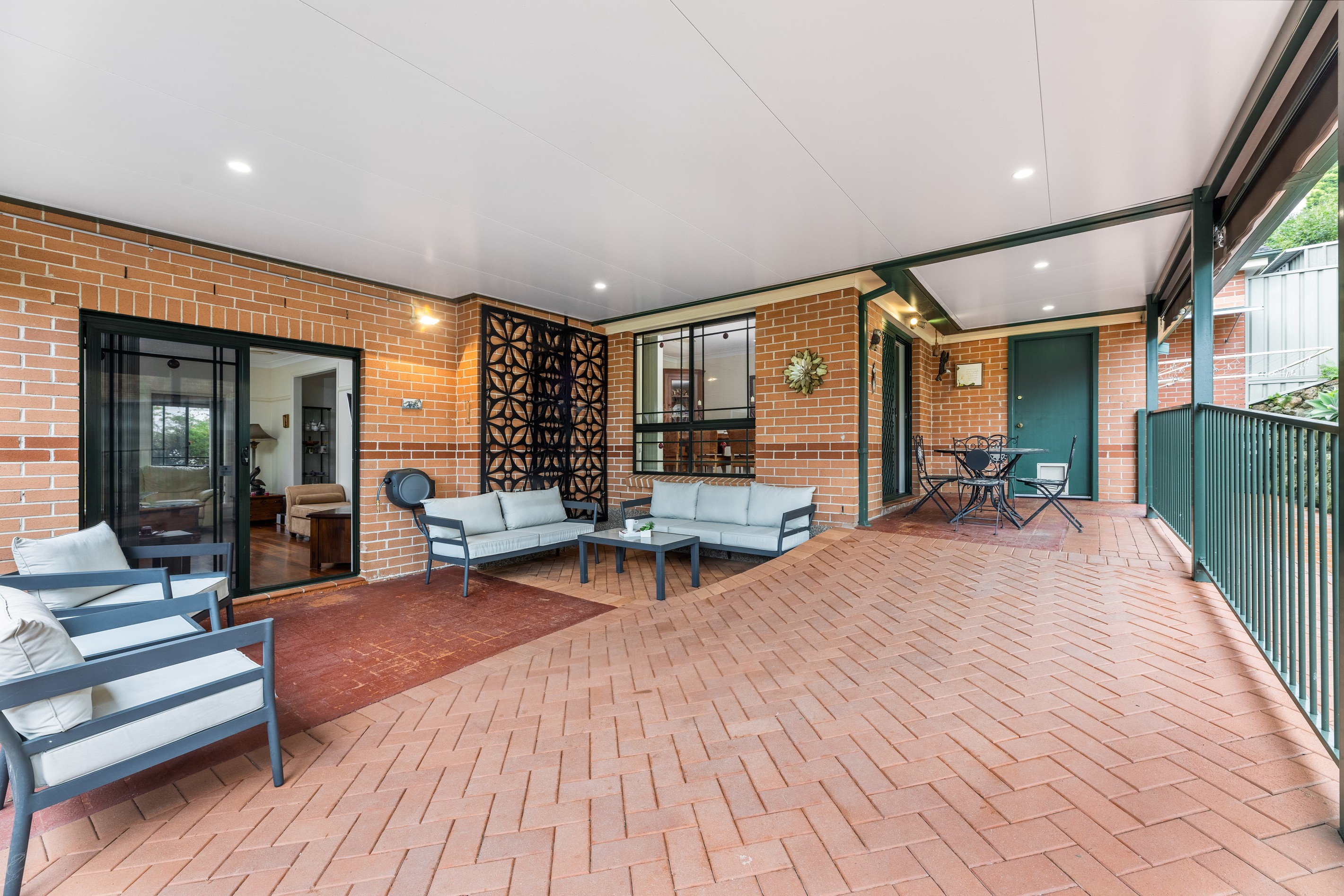 22 Beaumaris Drive, Menai, NSW 2234