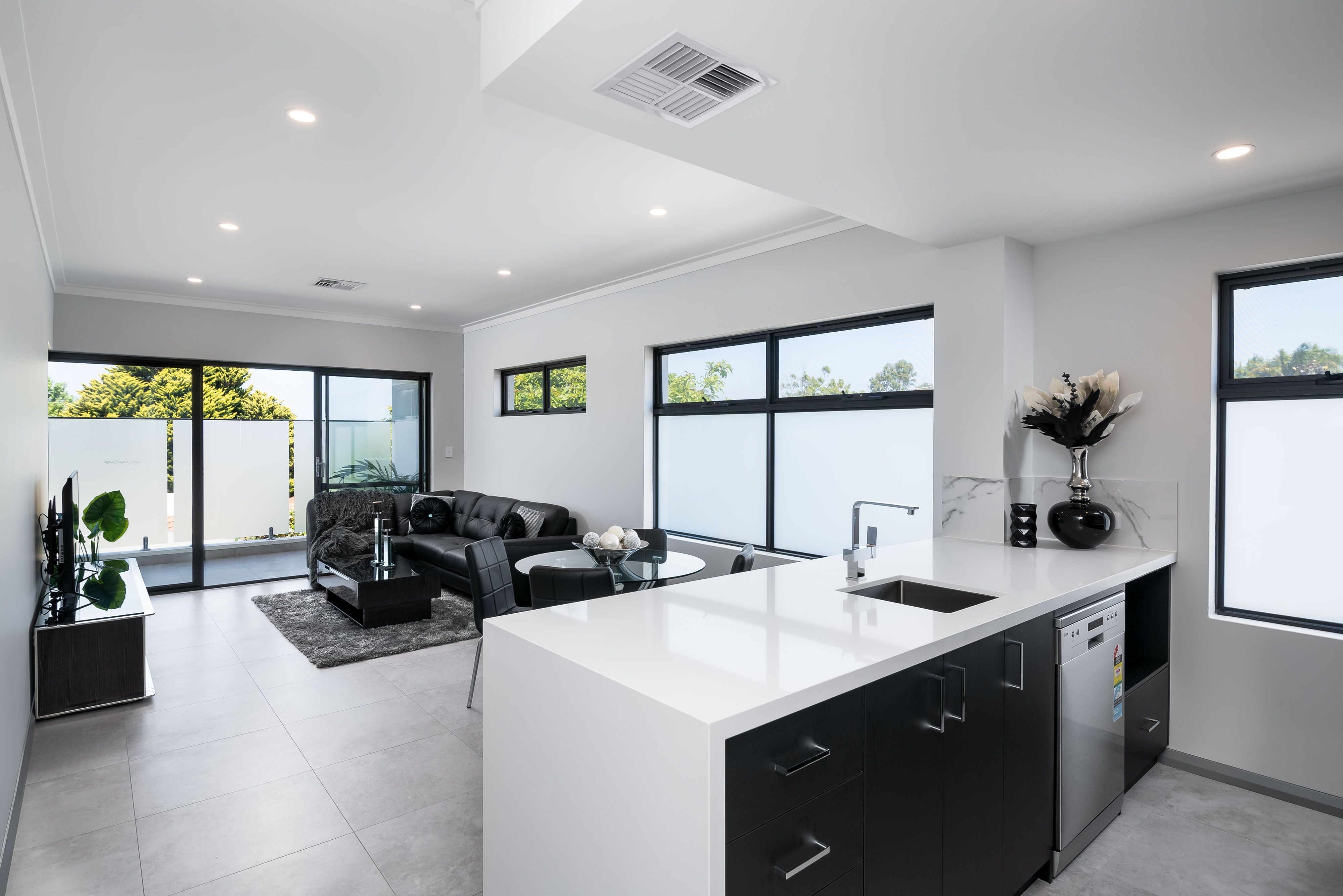 17 Methuen Way, Duncraig WA 6023