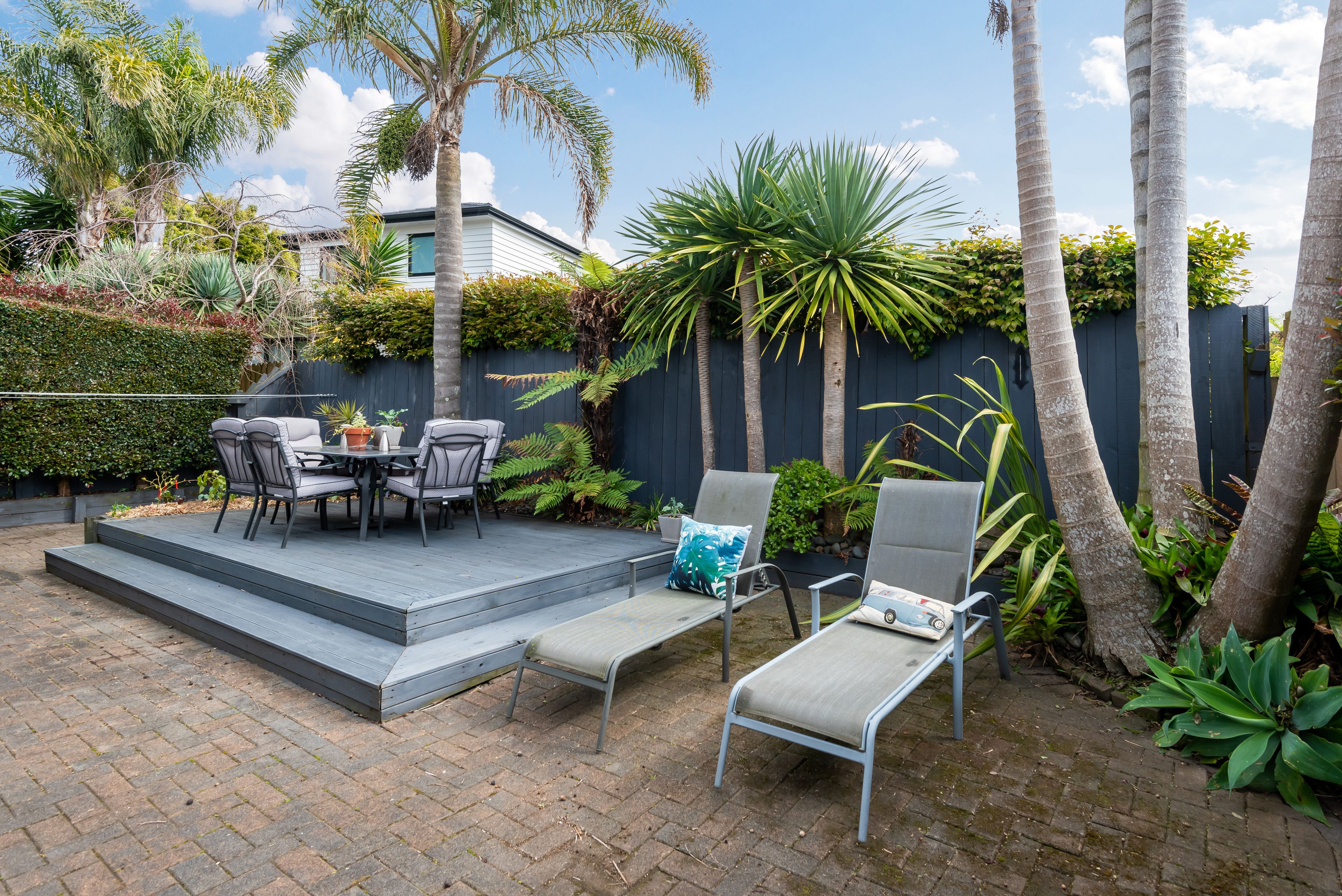 2/18 Ussher Place, Pakuranga, Manukau City