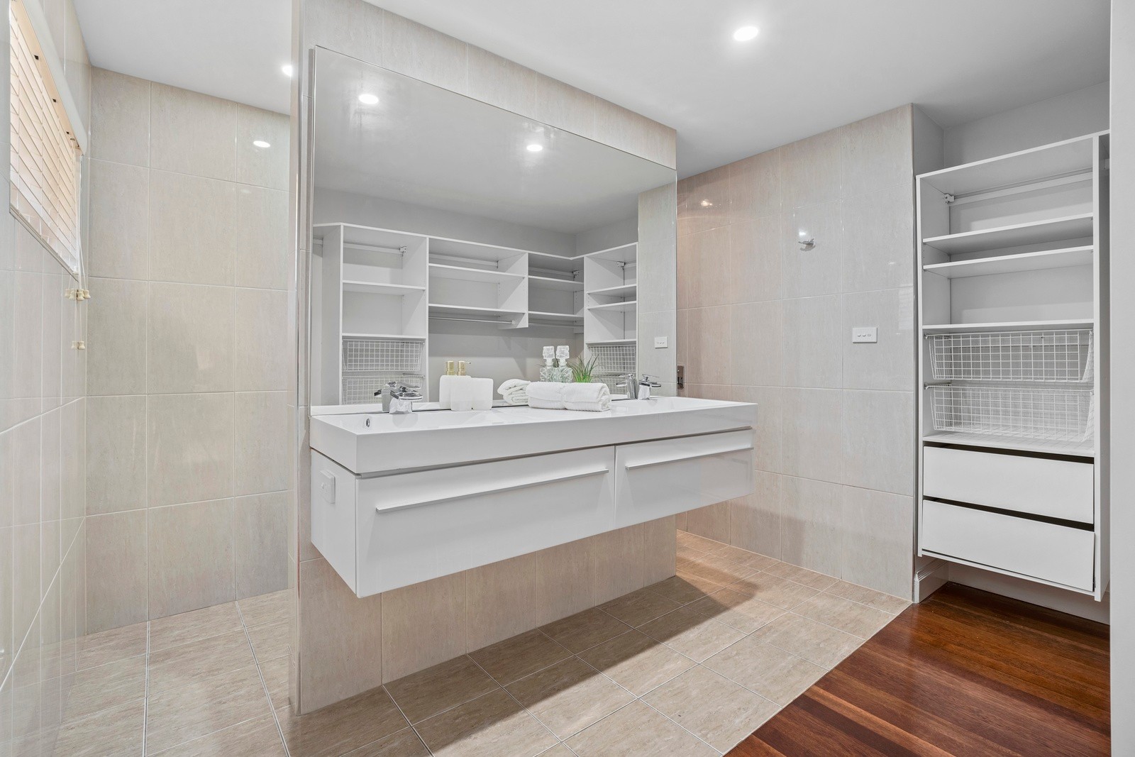 14 Tyalla Drive, Ashmore, QLD 4214