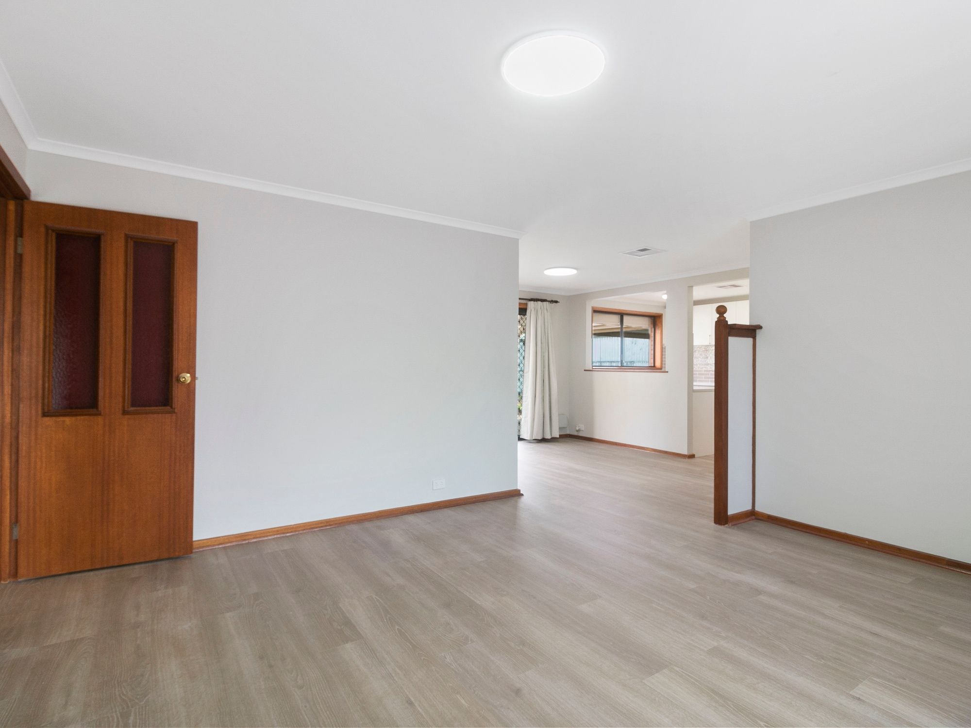 5 Perth Street — photo 8 of 12