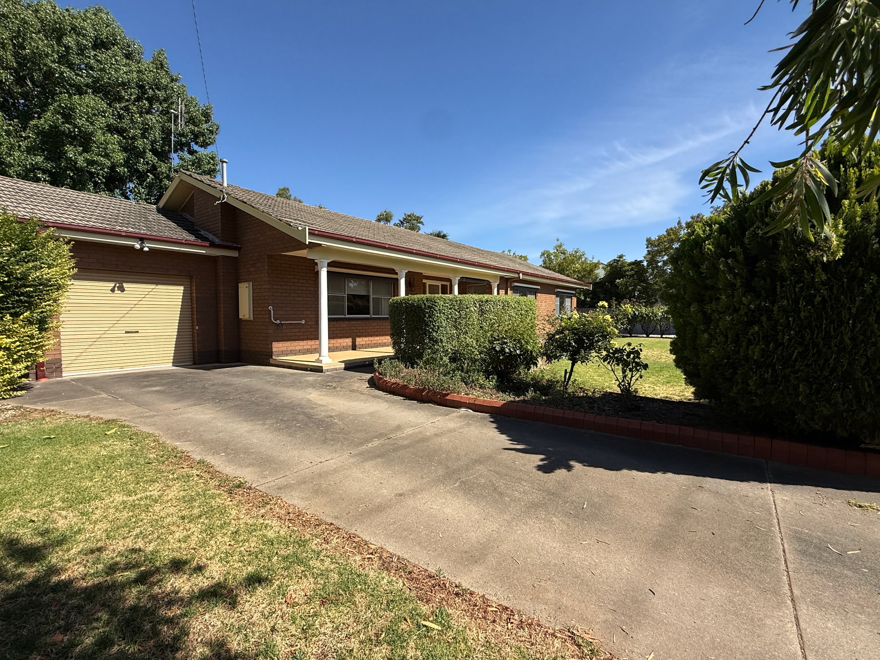 8-10 Platt Street, Euroa, VIC 3666