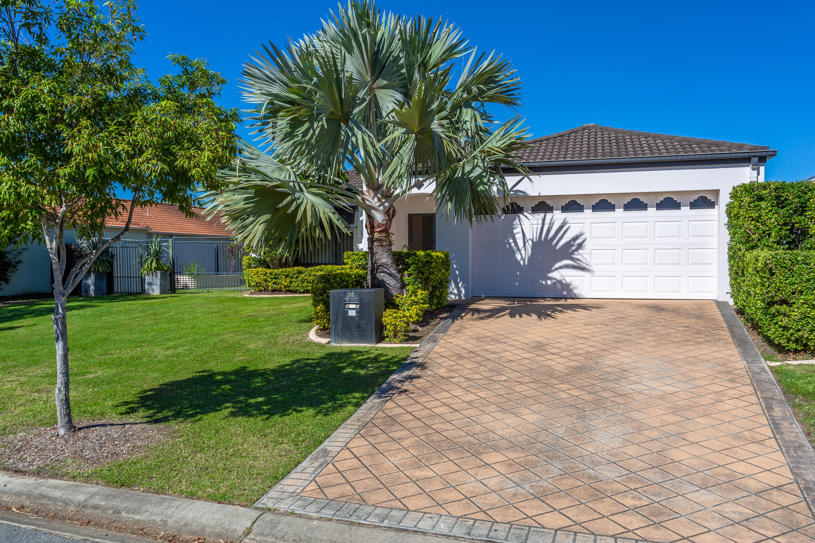 39 Olympus Drive, Robina, QLD 4226