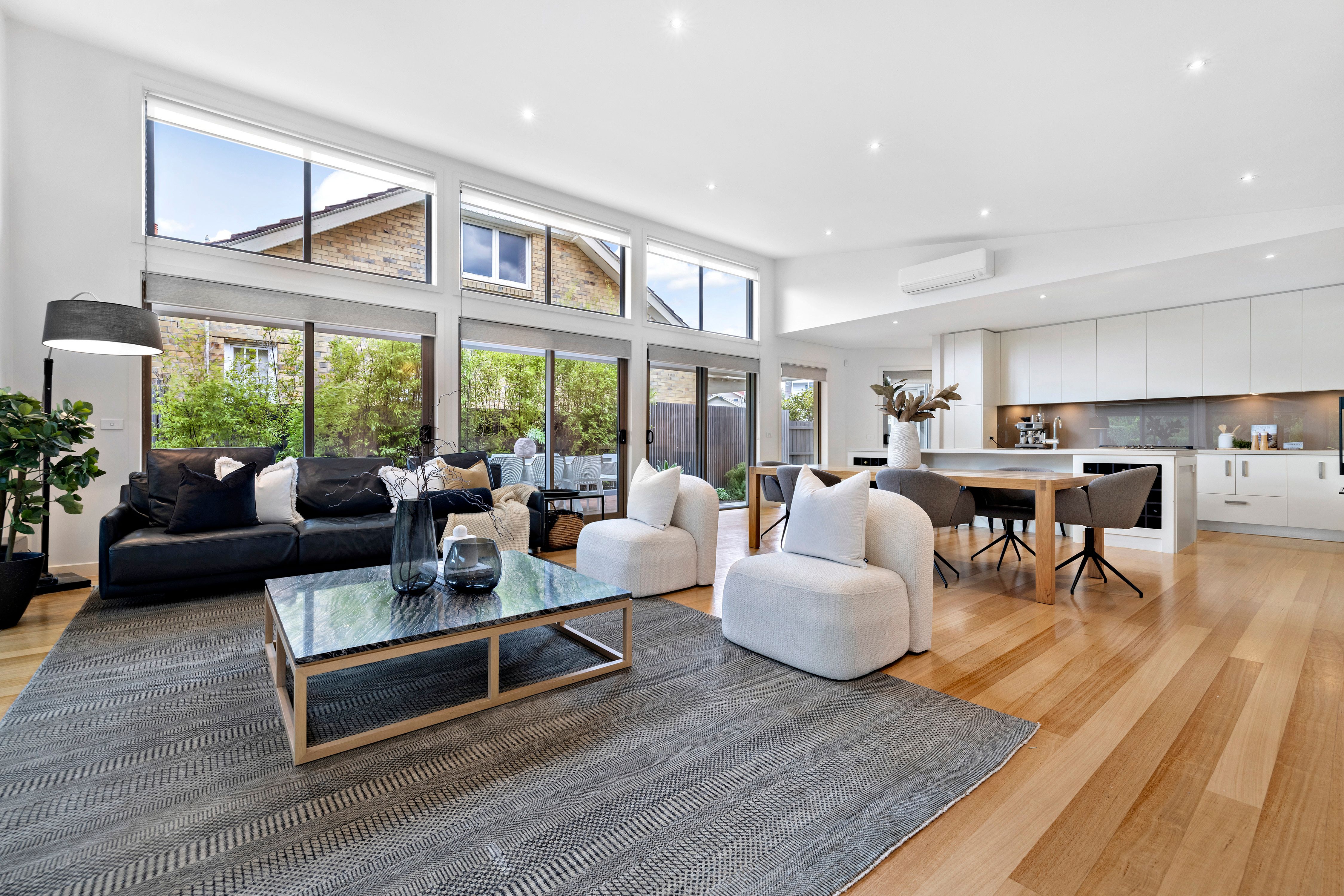 11 McIndoe Parade, Parkdale, VIC 3195