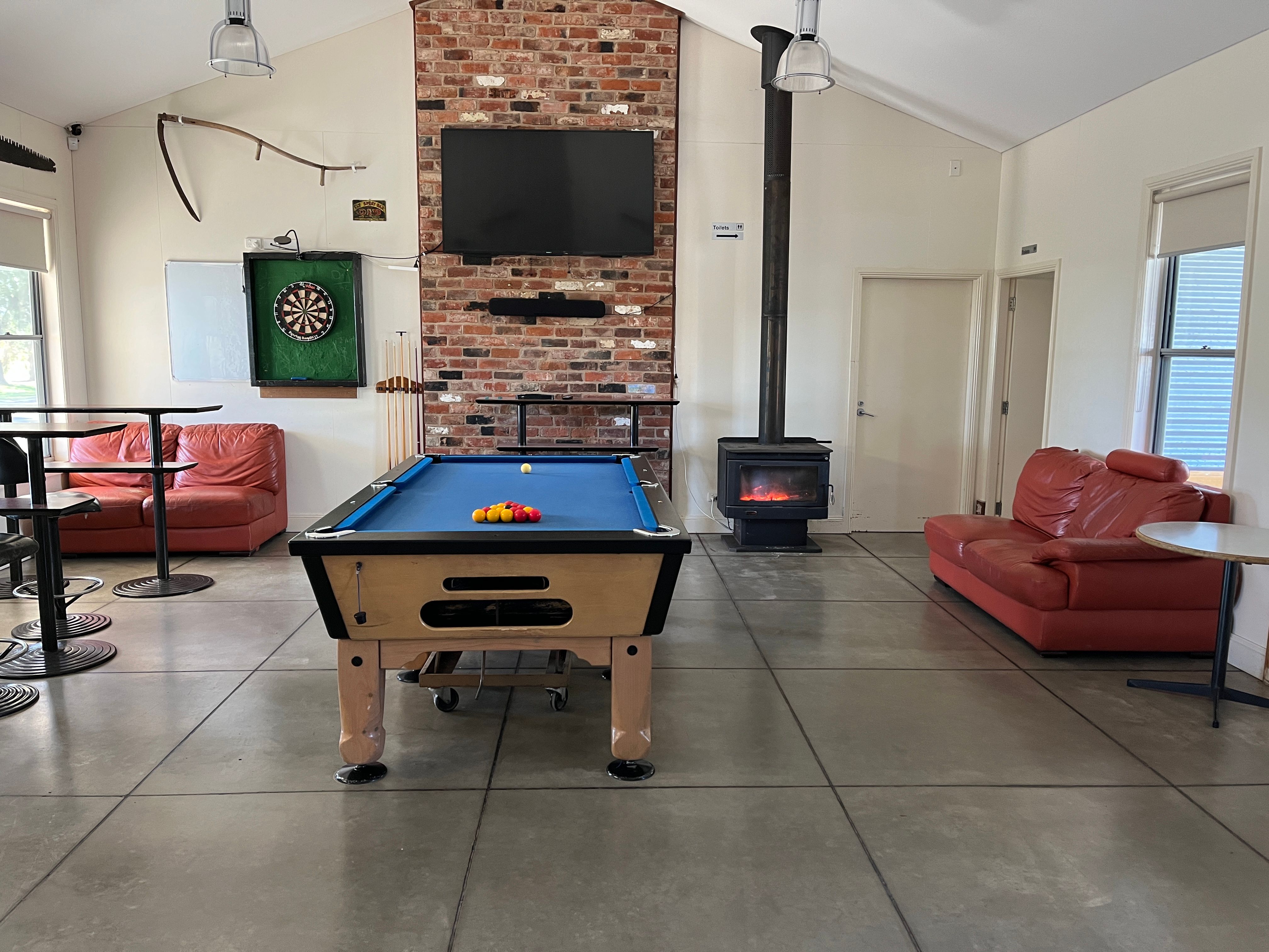 Carrathool Family Hotel, Carrathool, NSW 2711