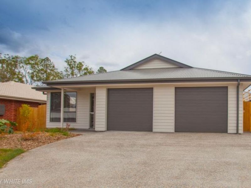 11B Greenpark Drive, Crestmead, QLD 4132