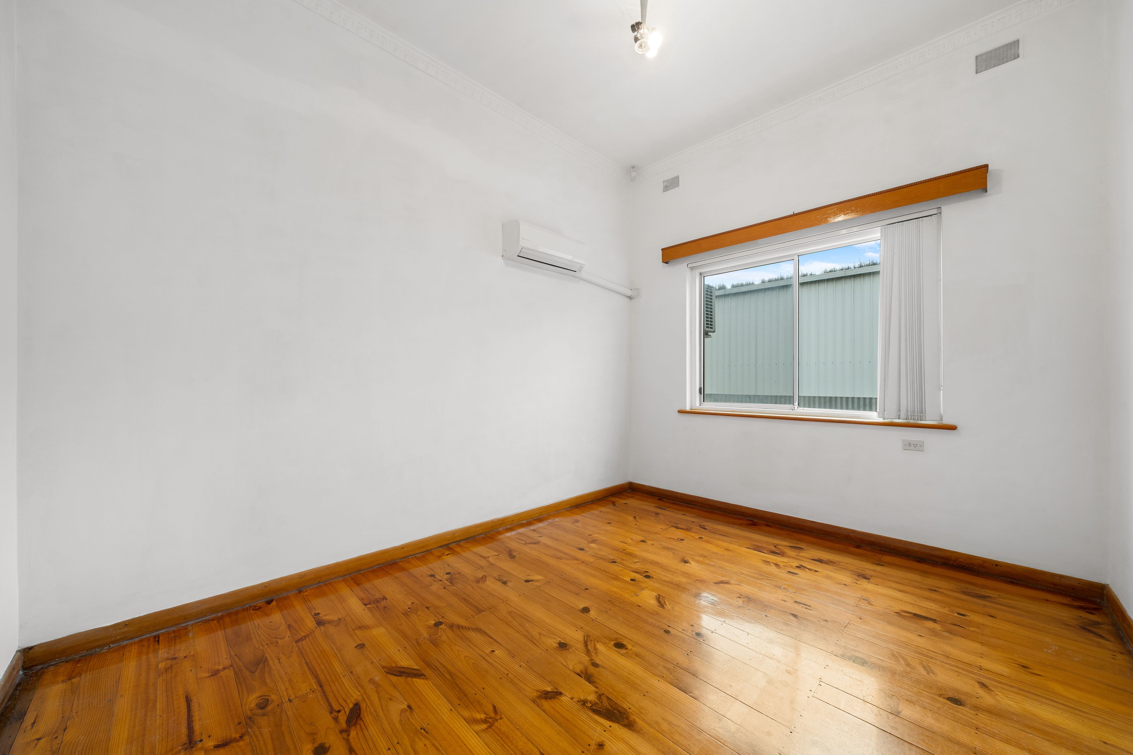 15 Penley Avenue — photo 9 of 18
