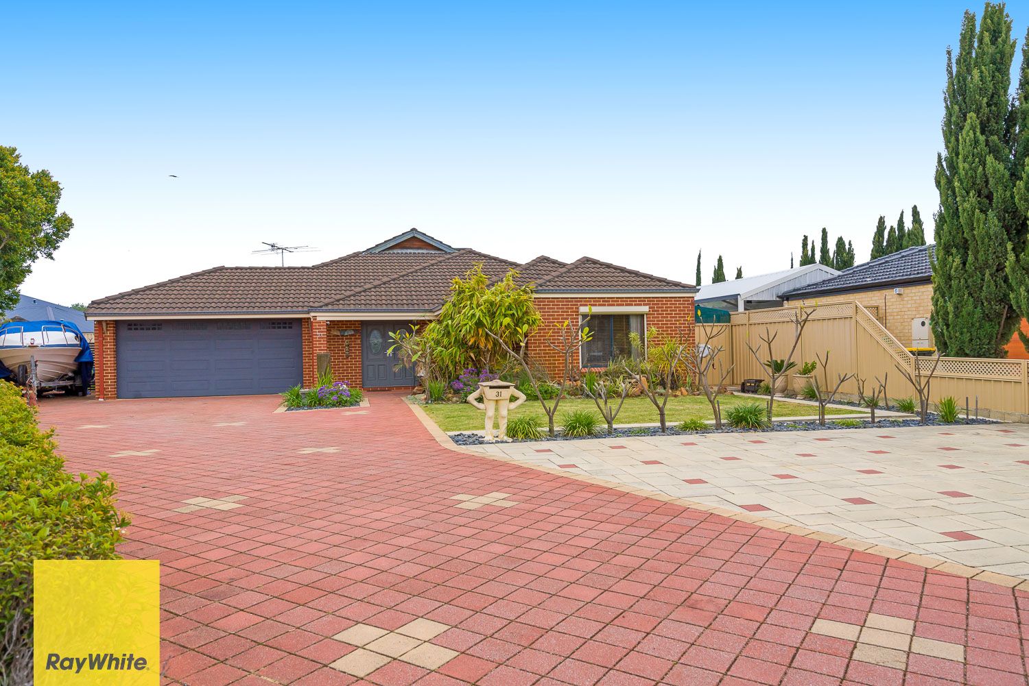 31 Limerick Crescent, Darch, WA 6065