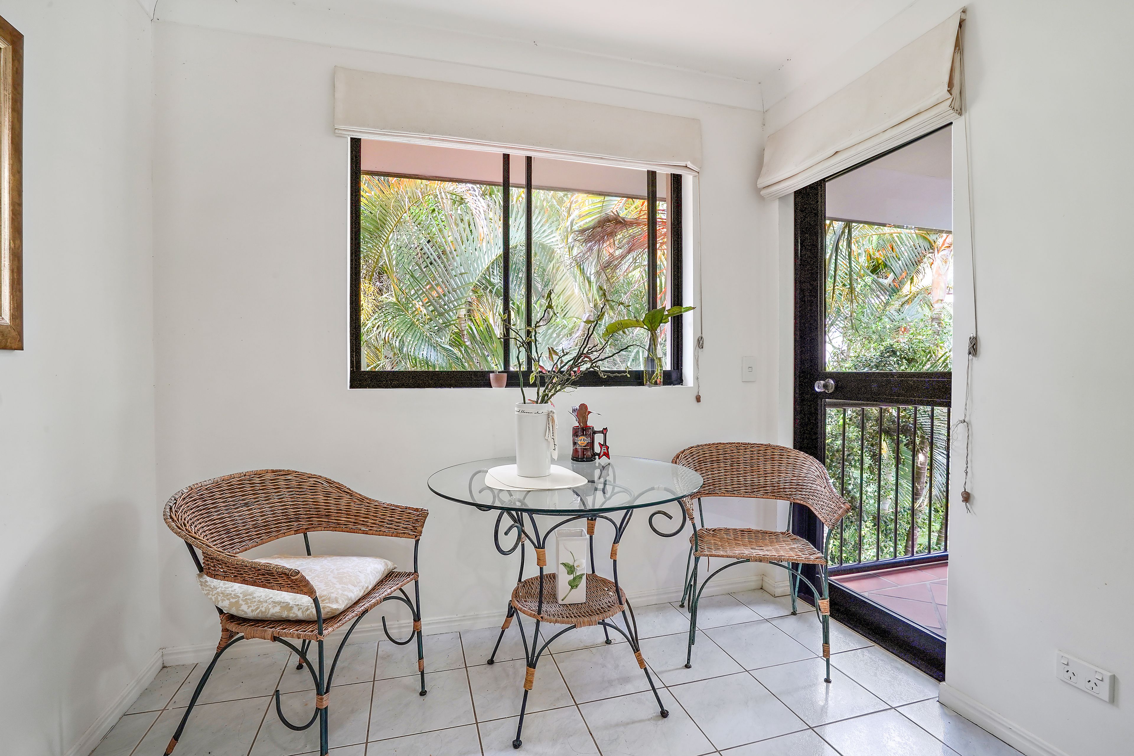 E30/1 Great Hall Drive, Miami, QLD 4220