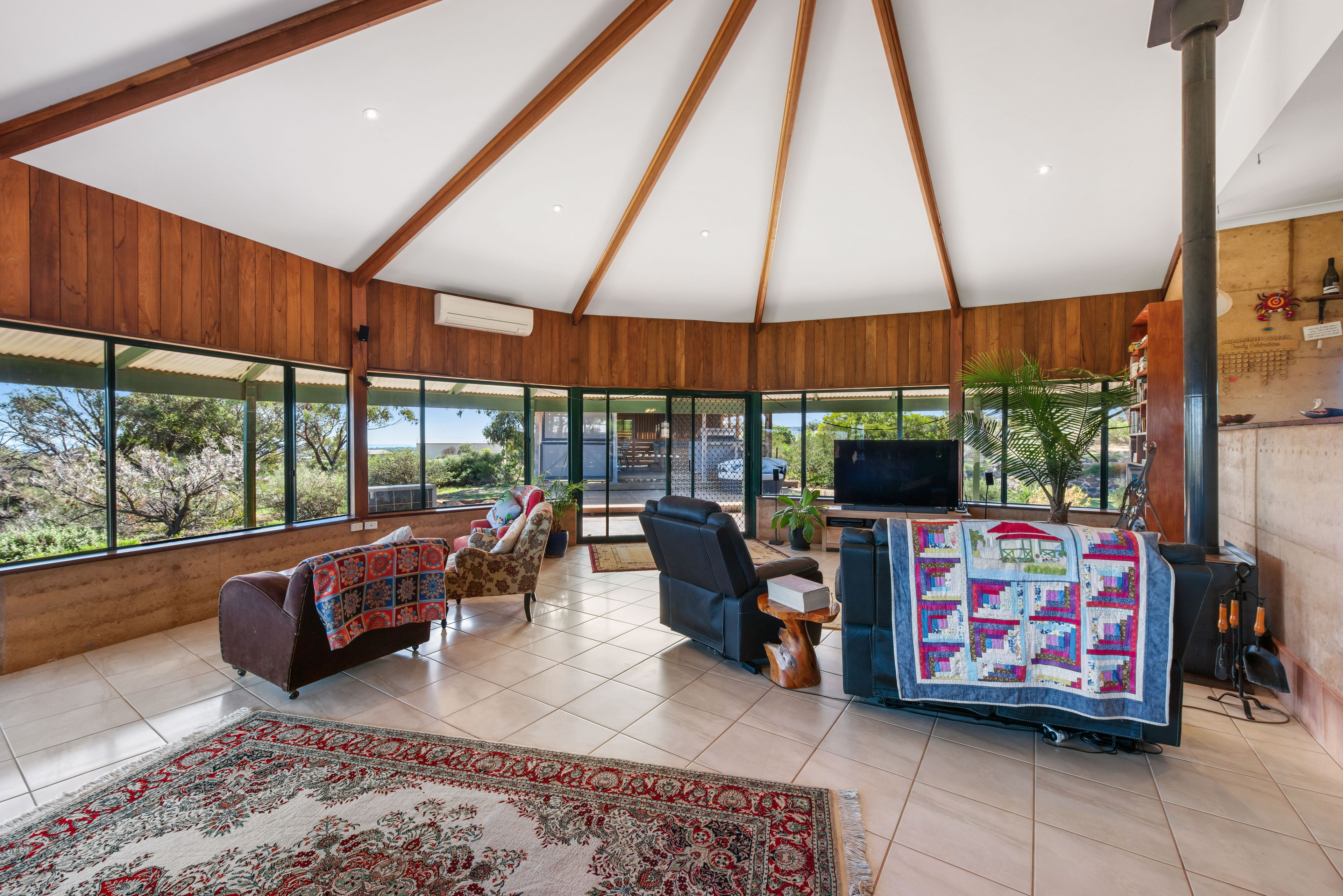 15 Sexton Drive, Moresby, WA 6530