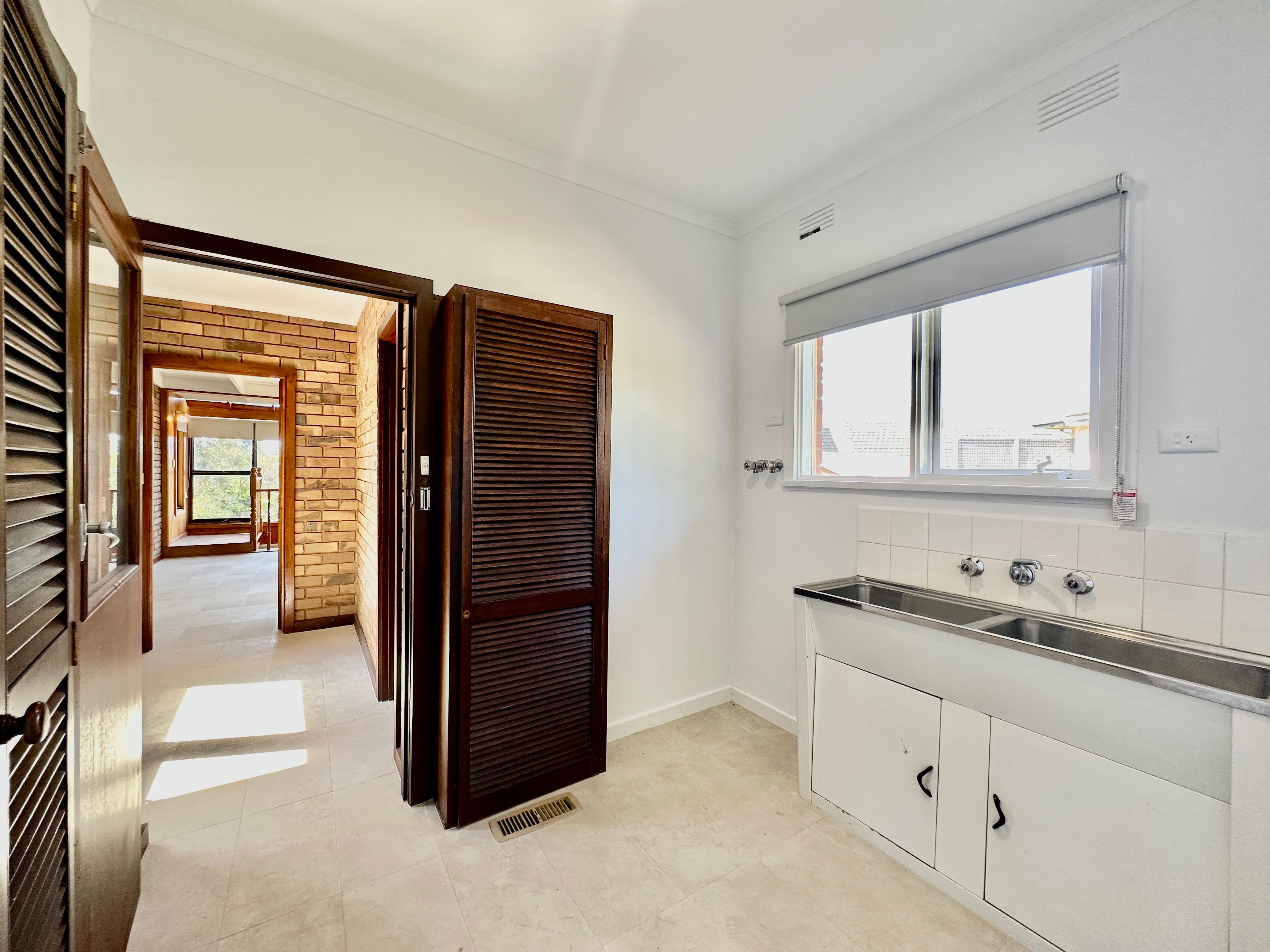 4 Rogerson Court — photo 8 of 13