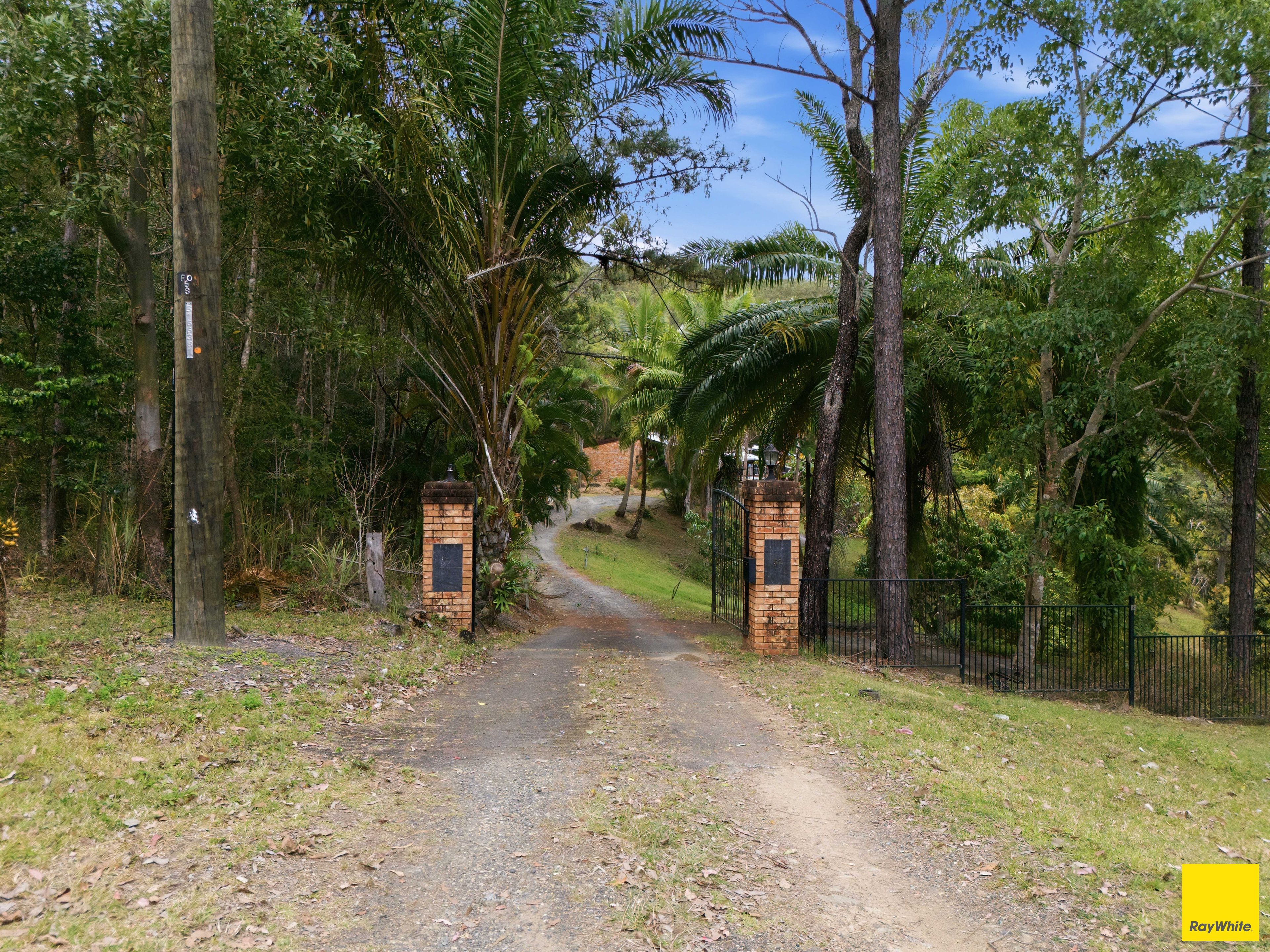 52 Forest Close — photo 4 of 30
