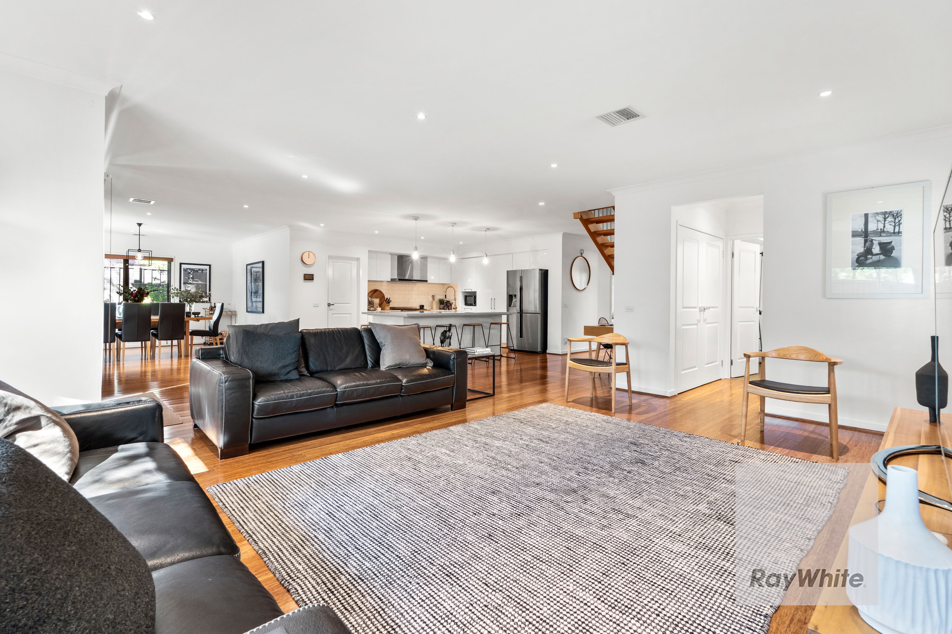 16 Waterview Drive — photo 6 of 20