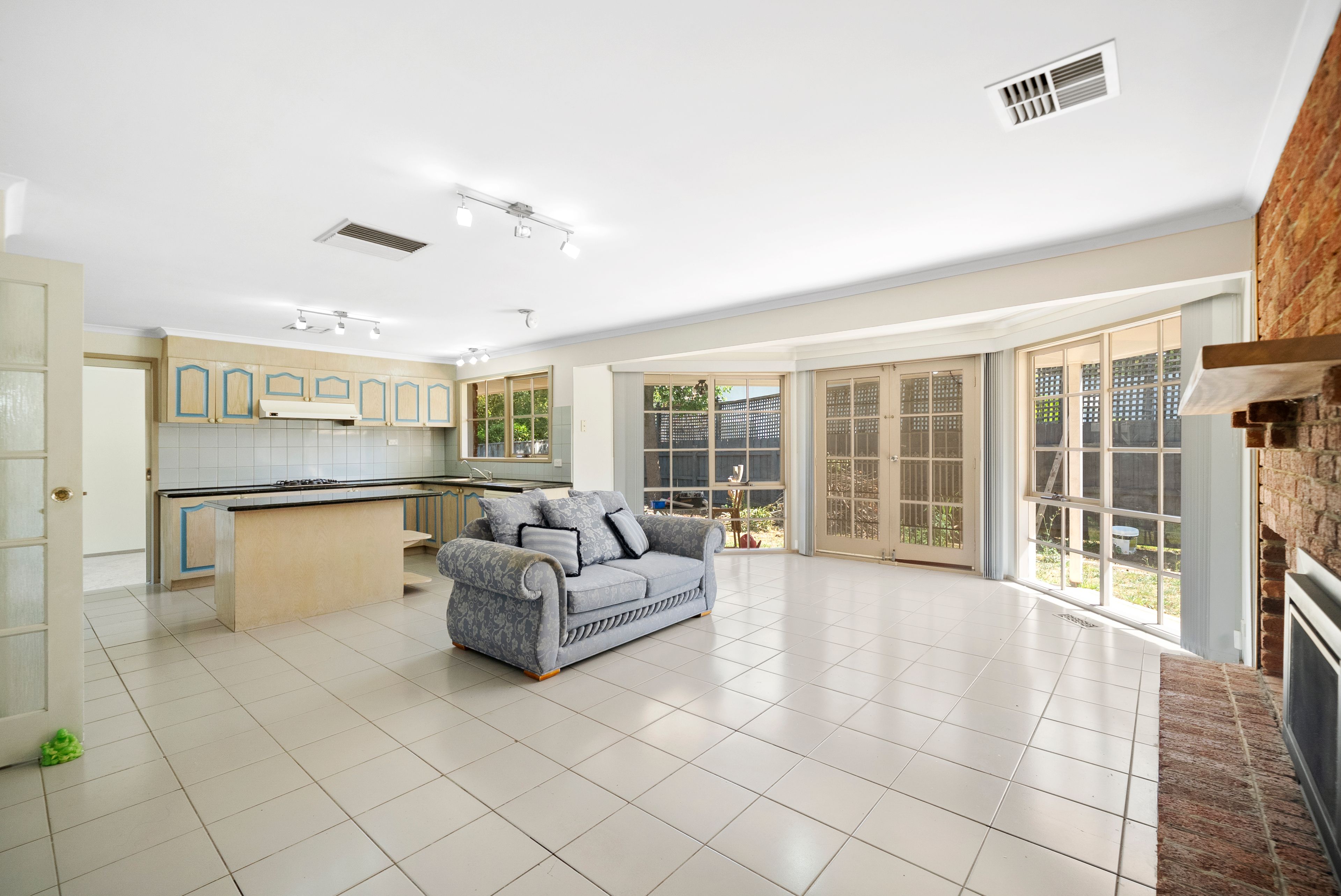 20 Dorene Court, Vermont South, VIC 3133