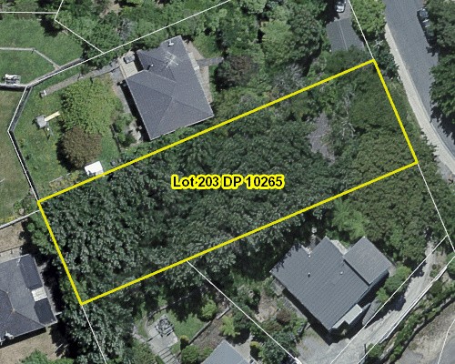 17 Romney Square, Tawa, Wellington City