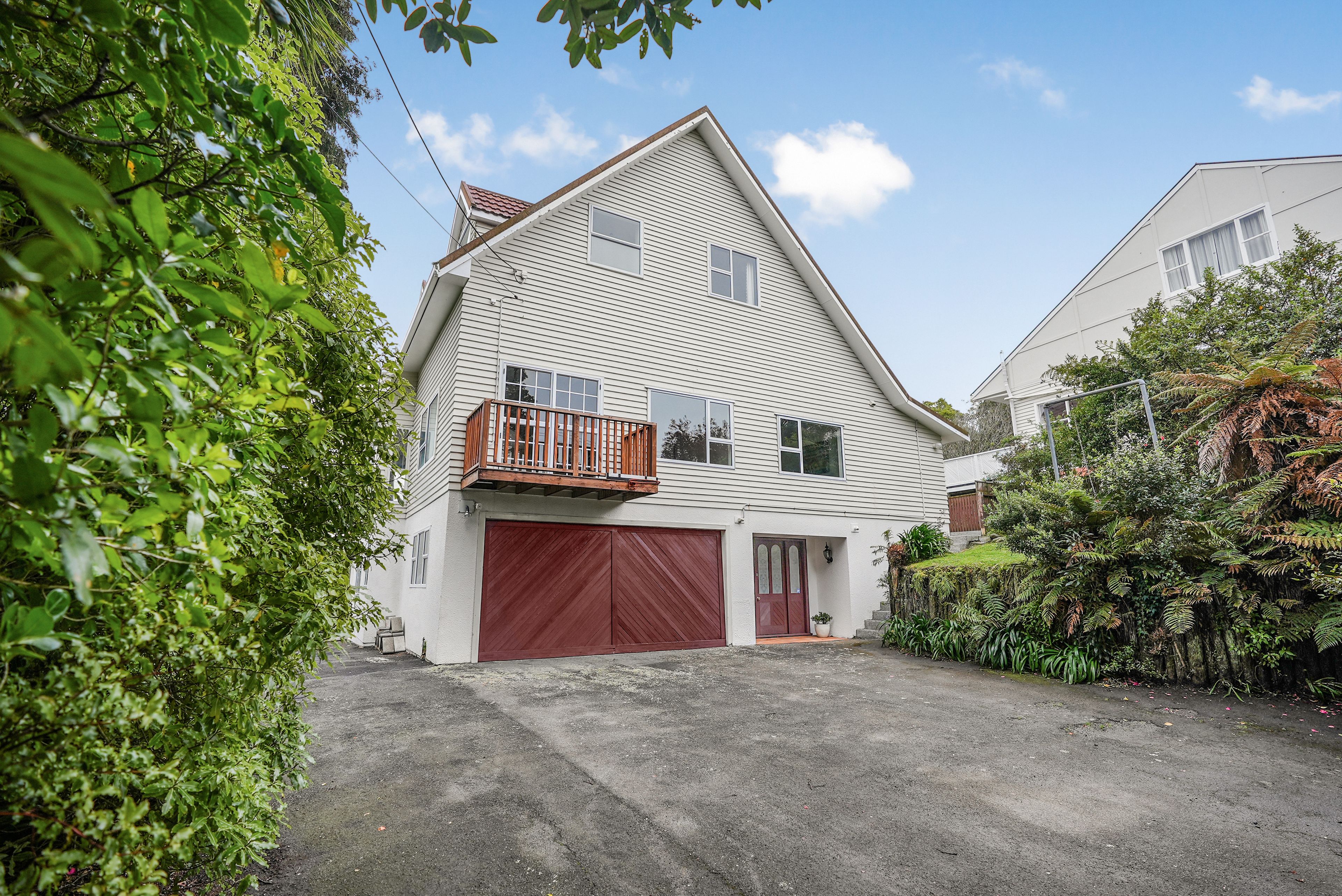 17 Hill Road, Belmont, Lower Hutt City