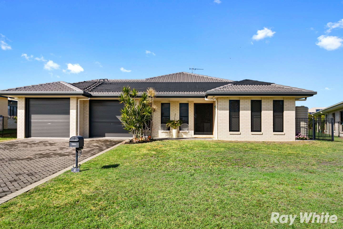 6 Fulmar Court, Burrum Heads, QLD 4659