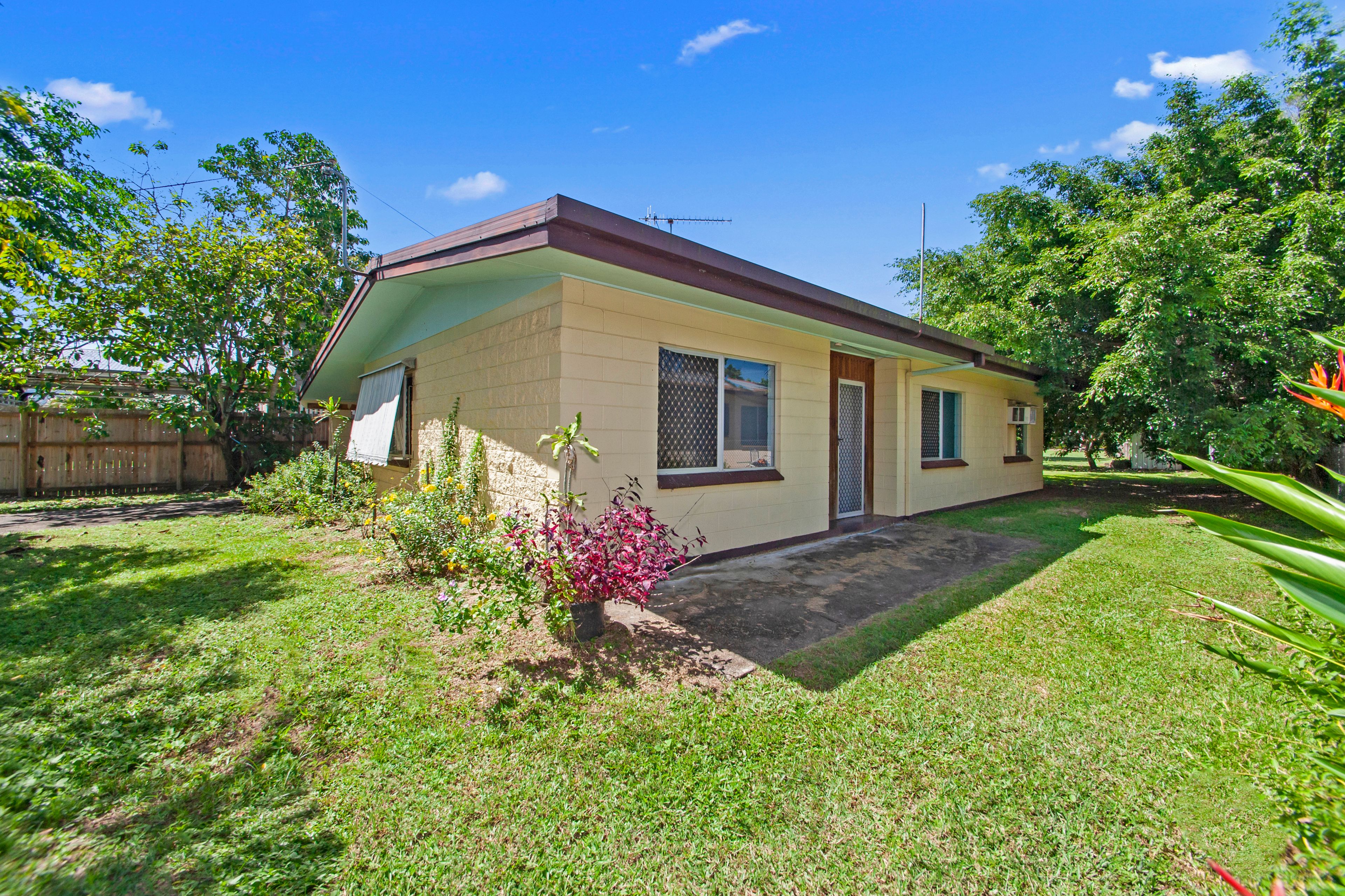 104 McCormack Street, Manunda, QLD 4870