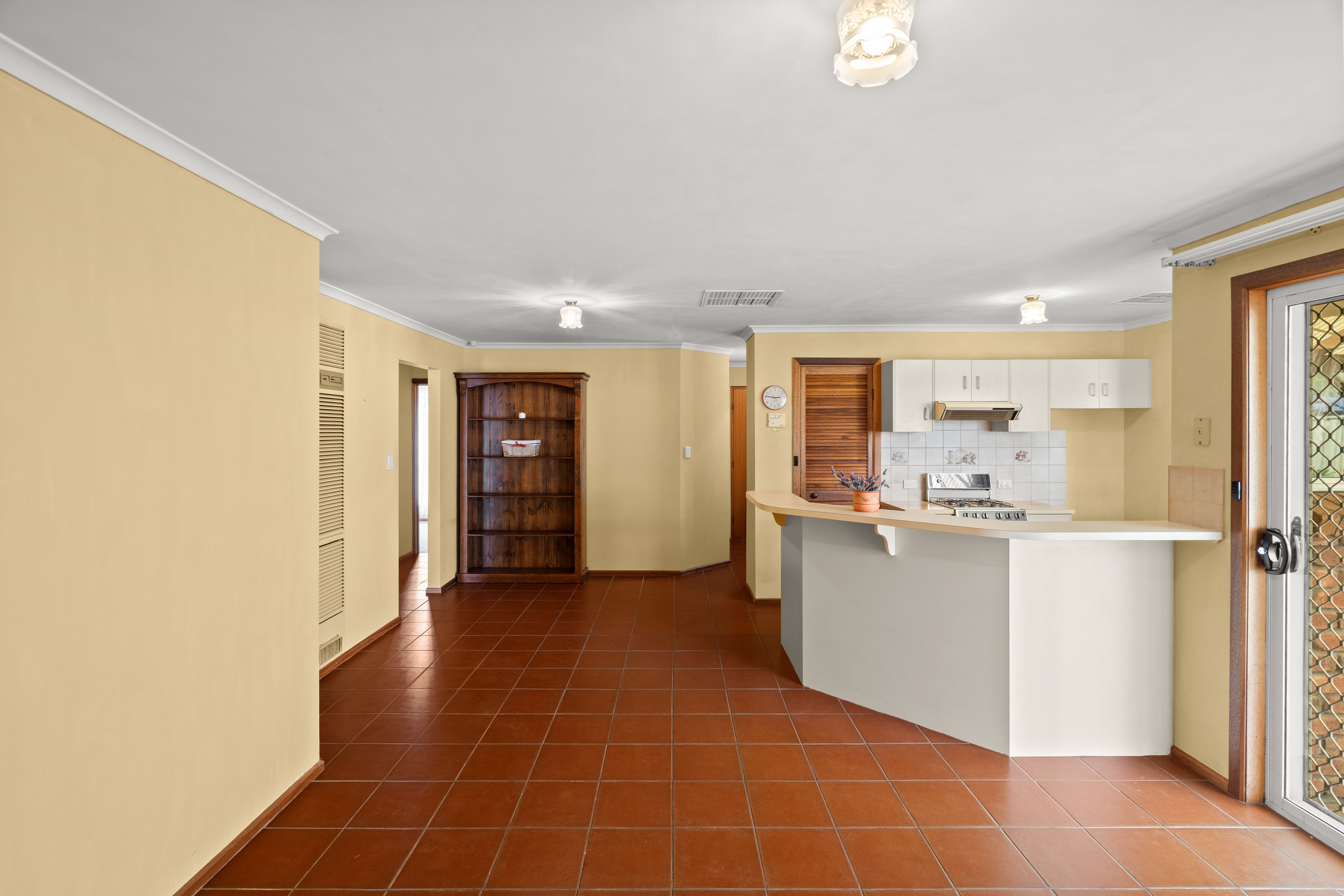 2 Gainsborough Street — photo 7 of 21