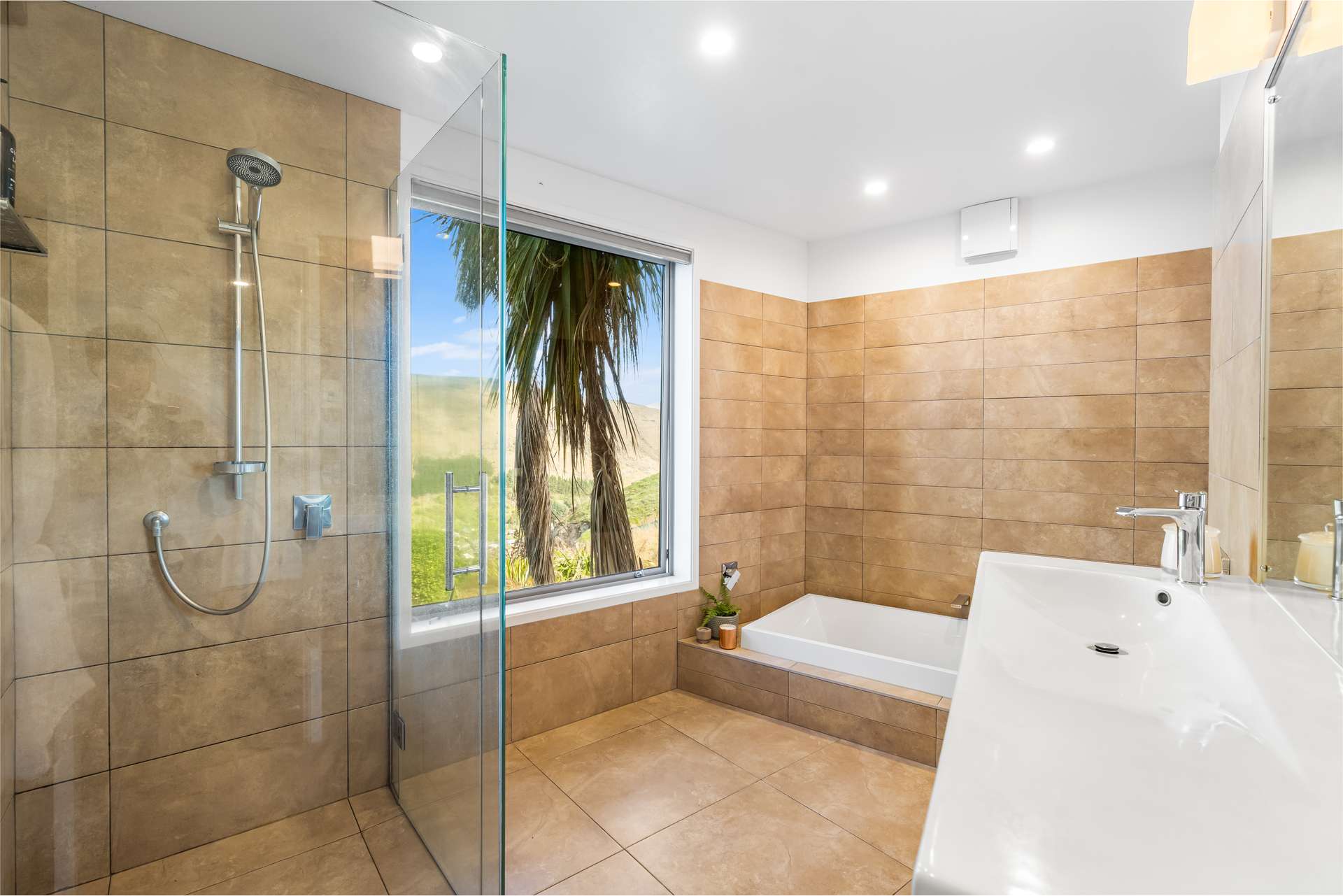 233 Richmond Hill Road photo 29
