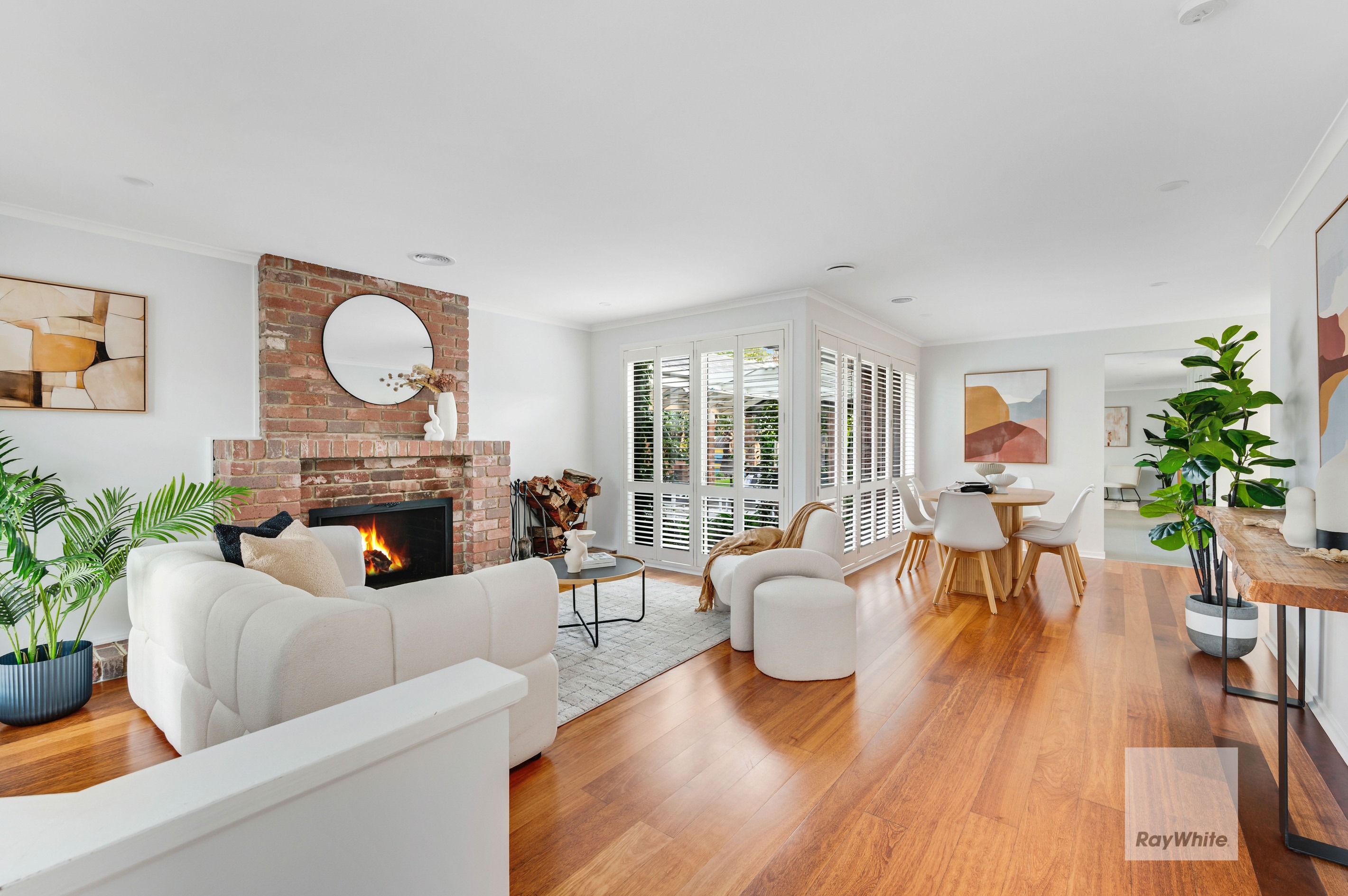 16 Columbia Close, Tullamarine, VIC 3043