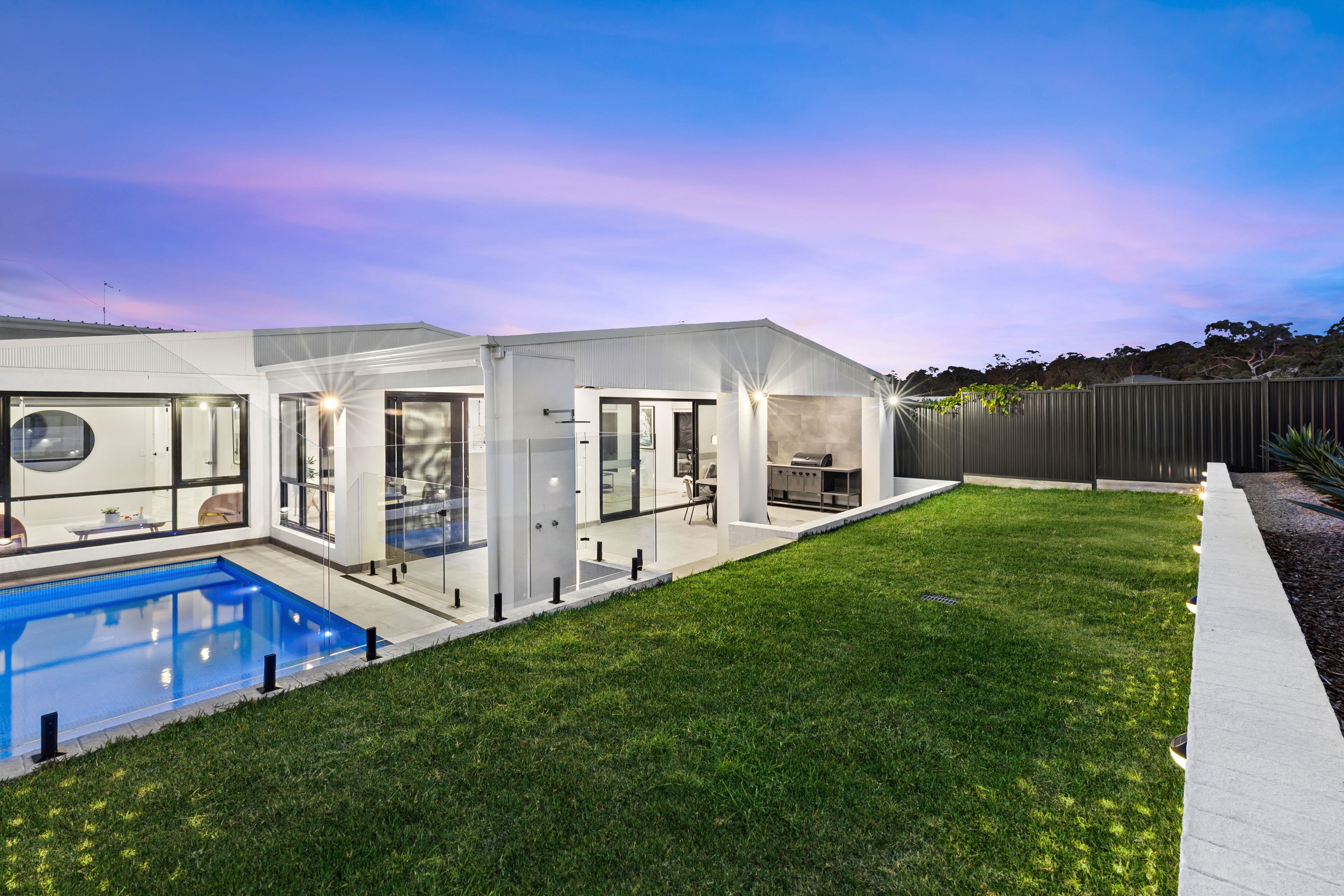 115 Monash Road — photo 8 of 9