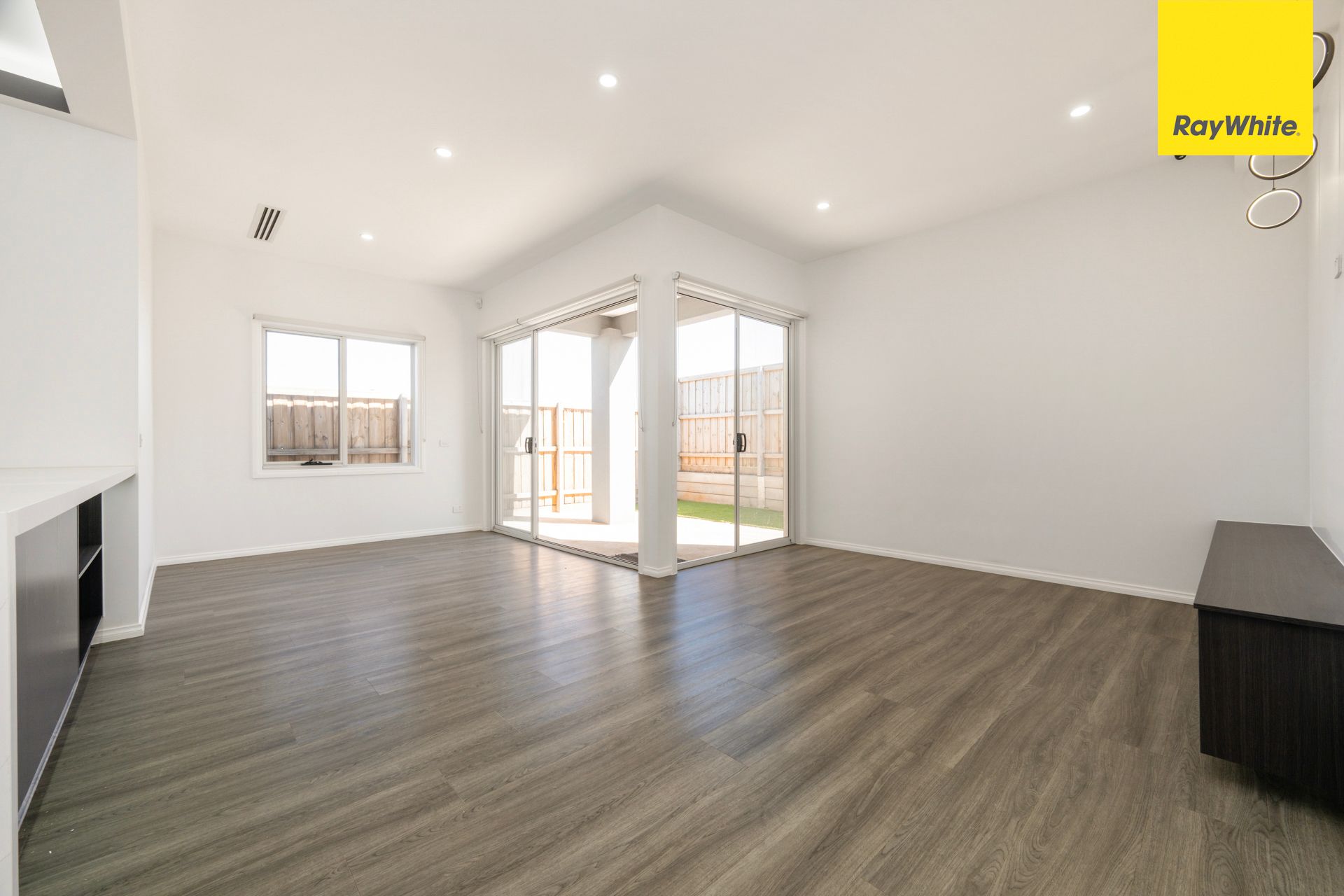 6 Watton Street — photo 7 of 17
