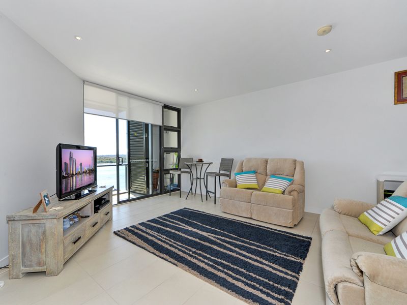 6408/6 Marina Promenade, Paradise Point, QLD 4216