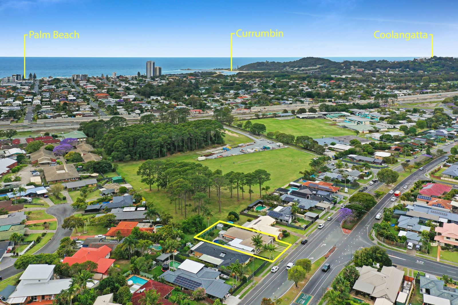 111 KP McGrath Drive, Elanora, QLD 4221