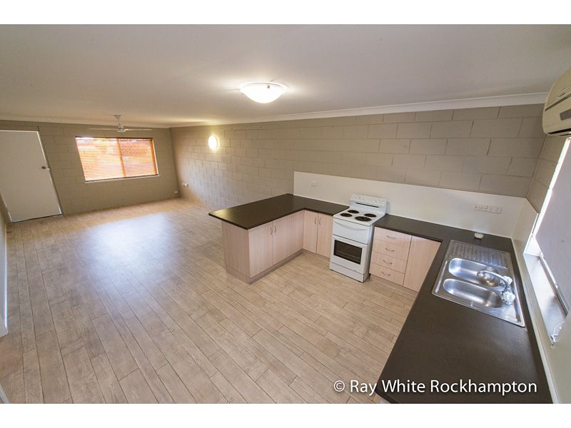 2/39 Cahill Street, Kawana, QLD 4701