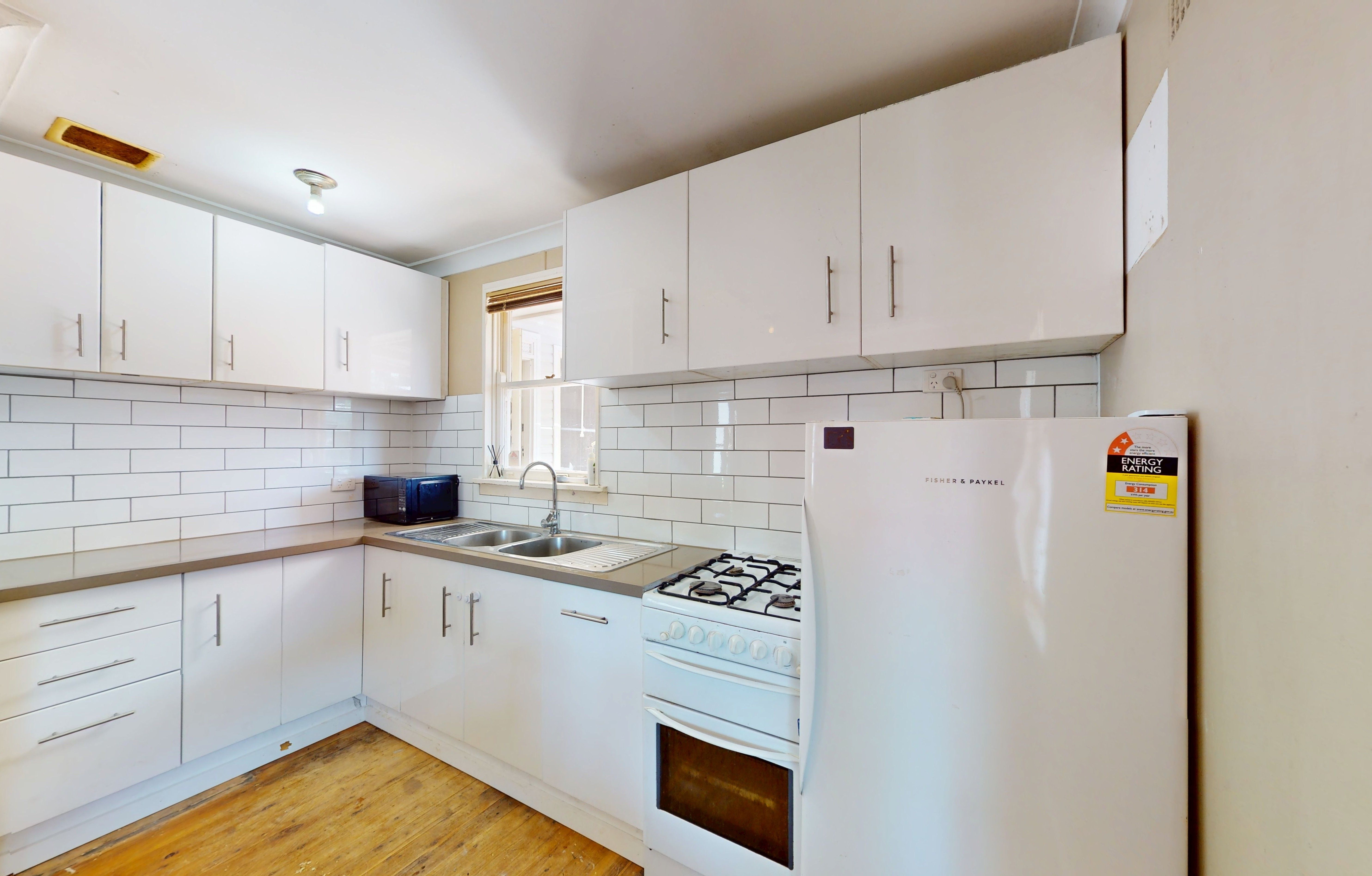 51 Gilbert Street — photo 4 of 10