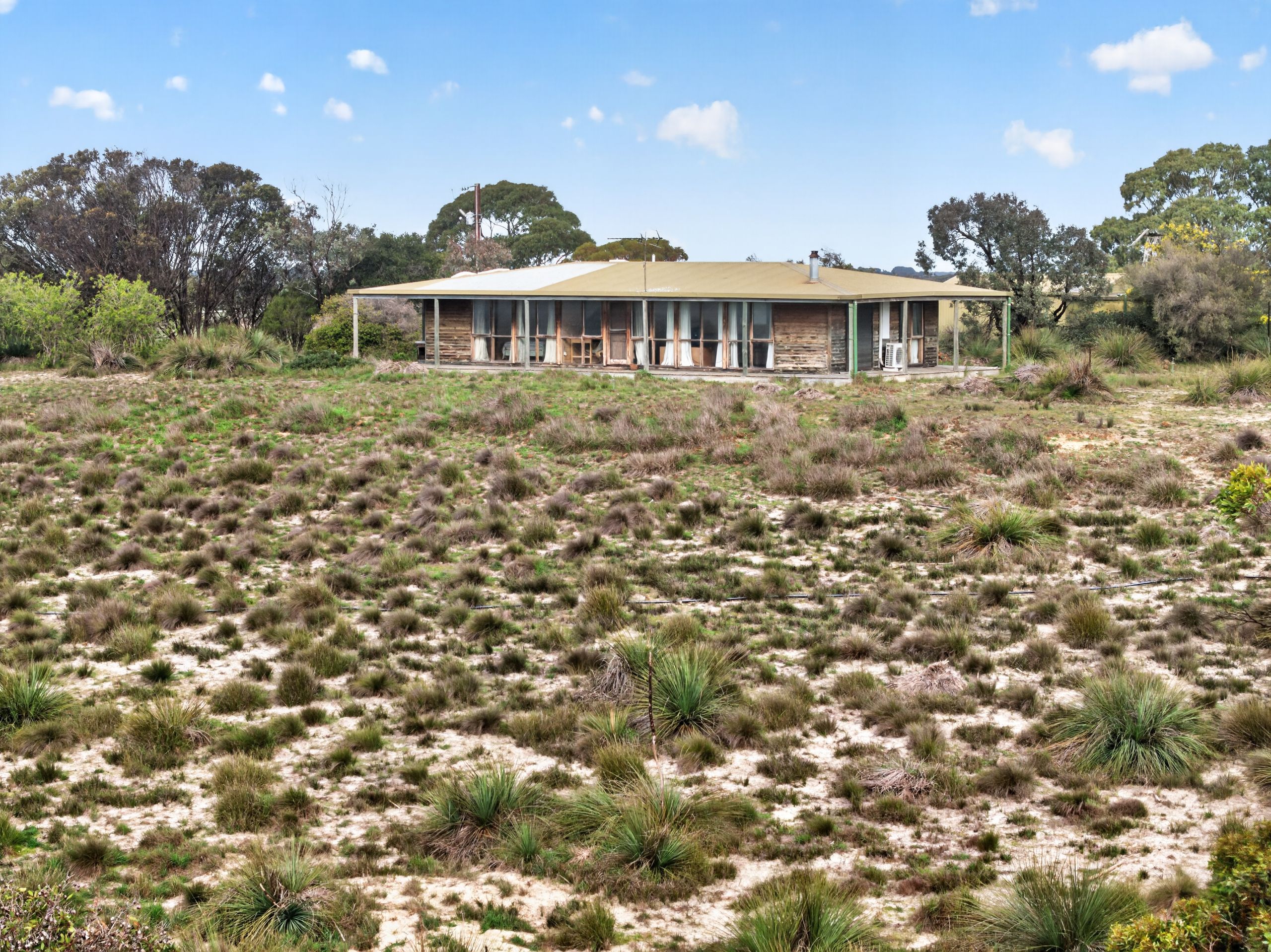 'Folly Farm' Riddell Road — photo 17 of 22