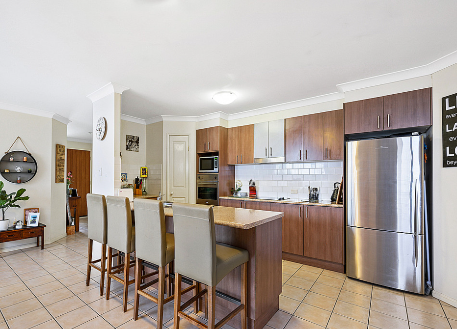 8 Burlington Terrace, Springfield Lakes, QLD 4300
